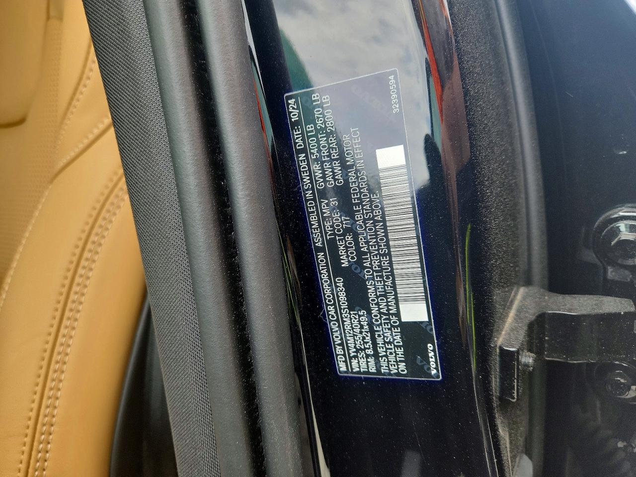 2025 Volvo Xc60 Ultra Черный vin: YV4M12RM3S1098340