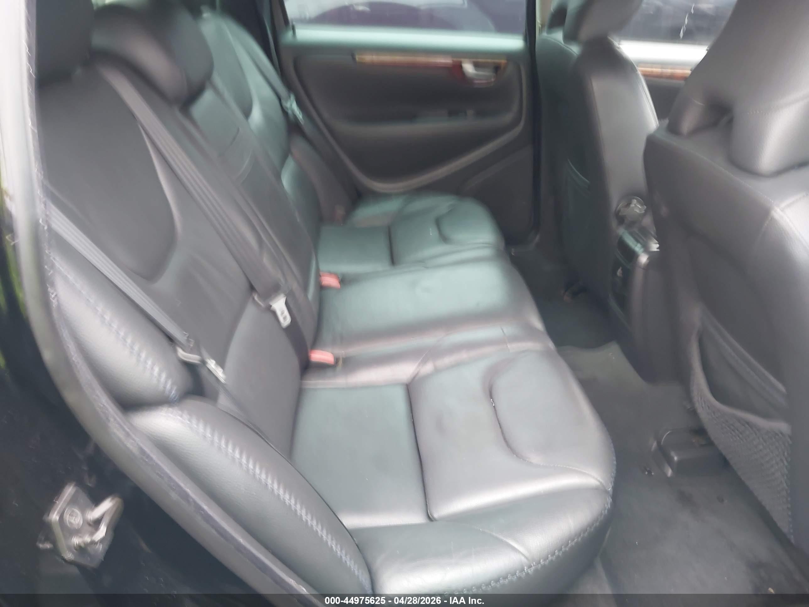 2007 Volvo Xc70 2.5t Black vin: YV4SZ592071255944