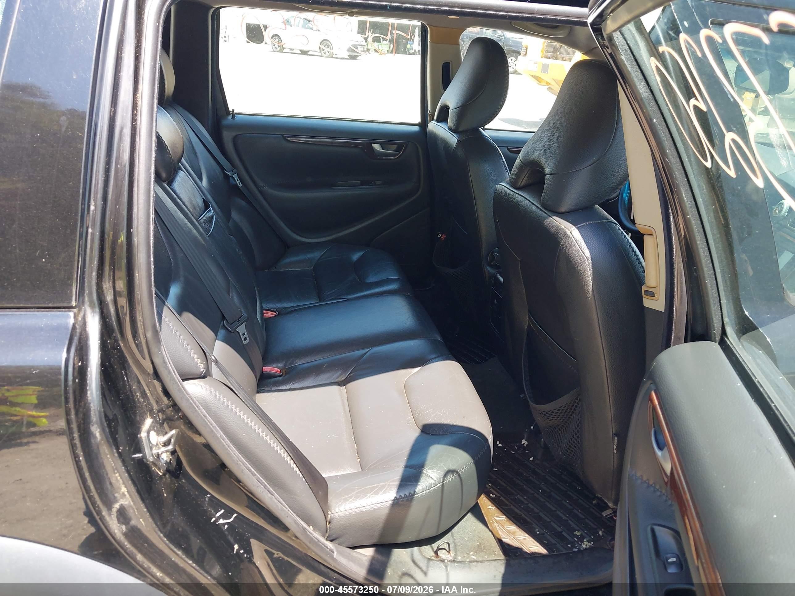 2007 Volvo Xc70 2.5t Black vin: YV4SZ592271263866