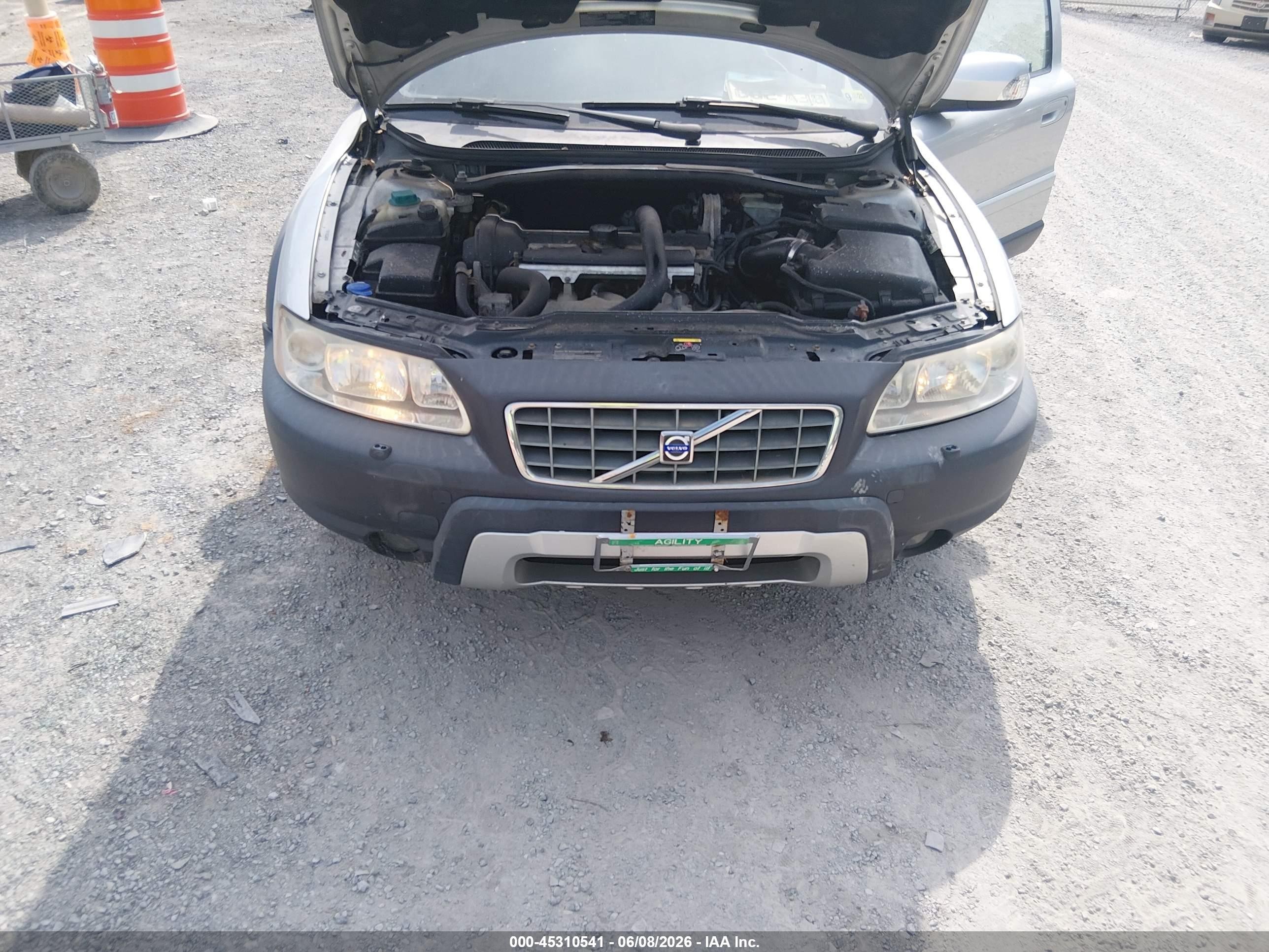 2007 Volvo Xc70 2.5t Silver vin: YV4SZ592471276912