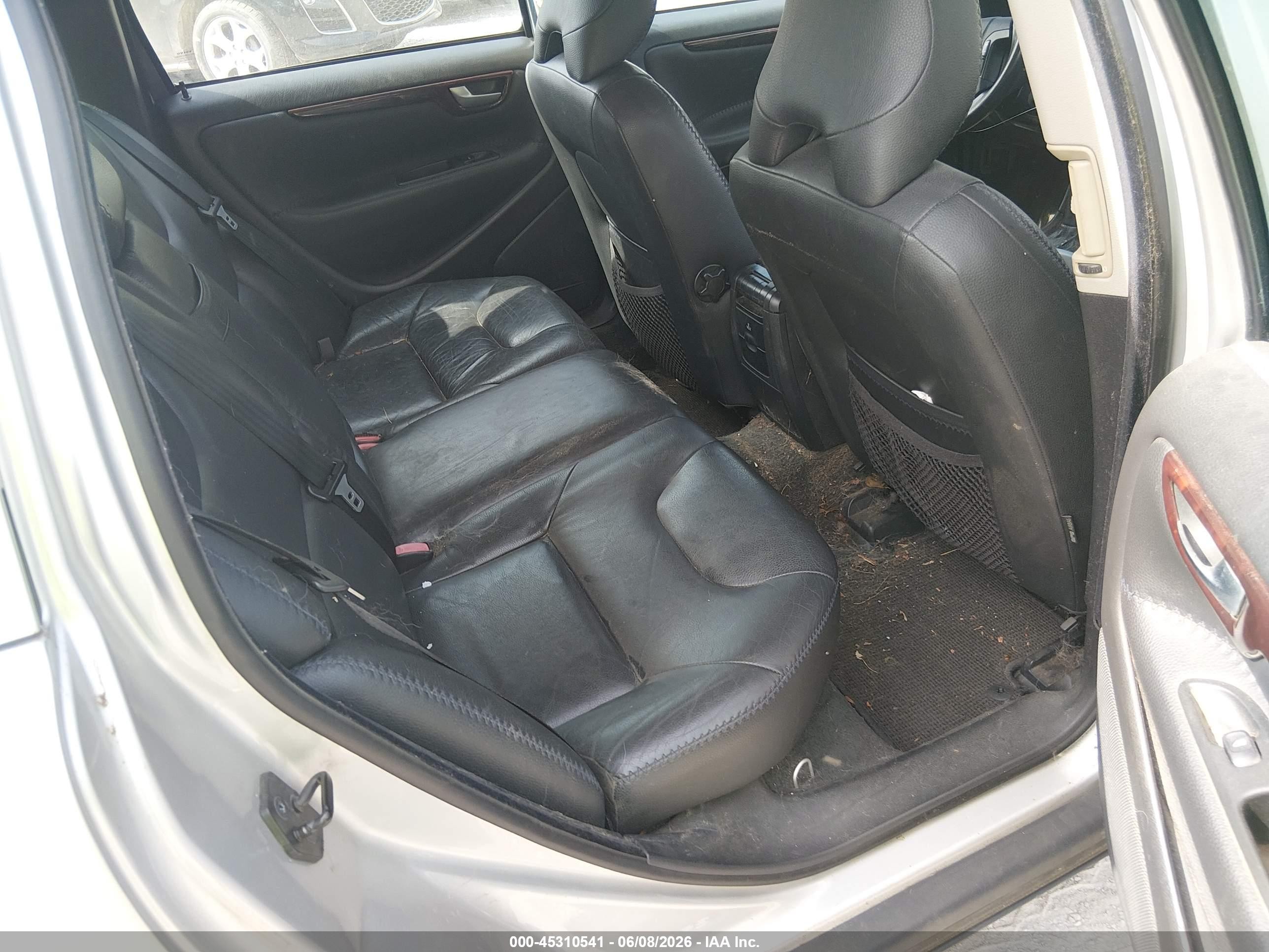 2007 Volvo Xc70 2.5t Silver vin: YV4SZ592471276912