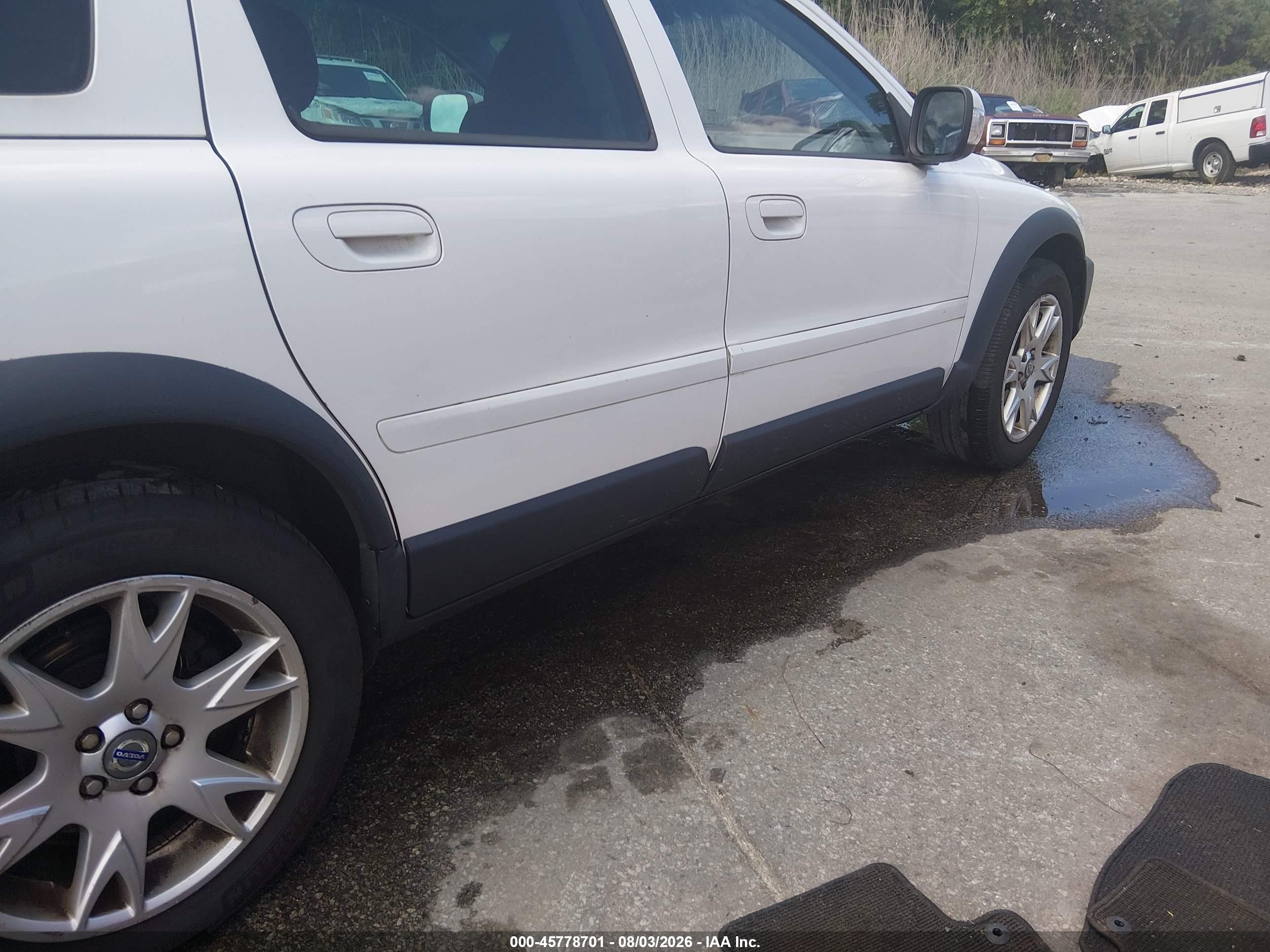 2007 Volvo Xc70 2.5t White vin: YV4SZ592471281432