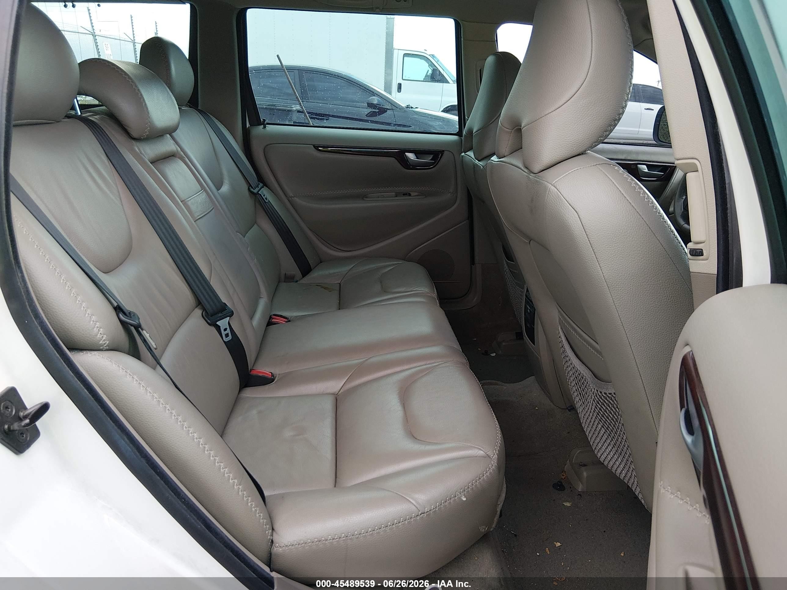 2007 Volvo Xc70 2.5t White vin: YV4SZ592971273648