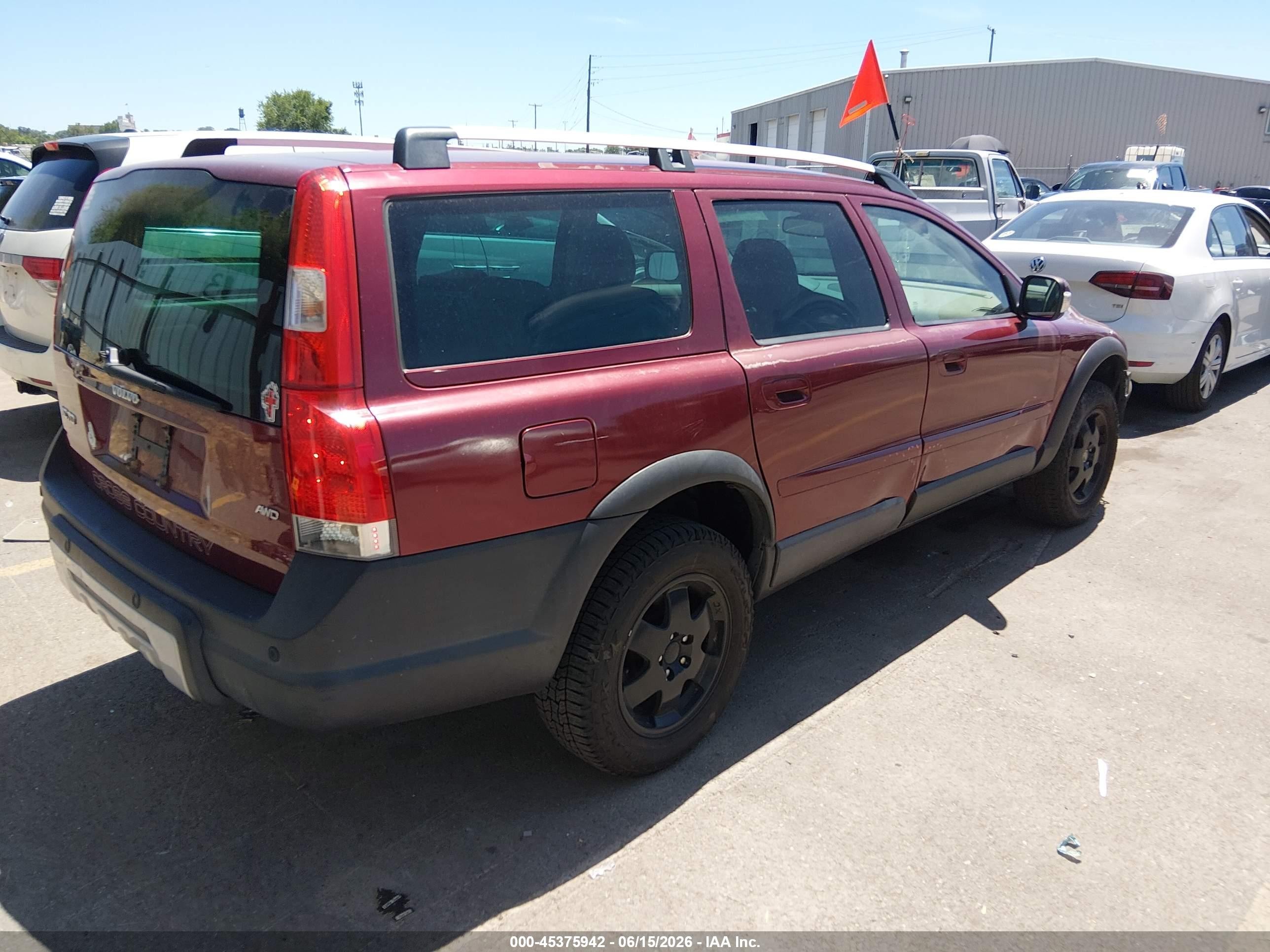 2007 Volvo Xc70 2.5t Burgundy vin: YV4SZ592X71270273