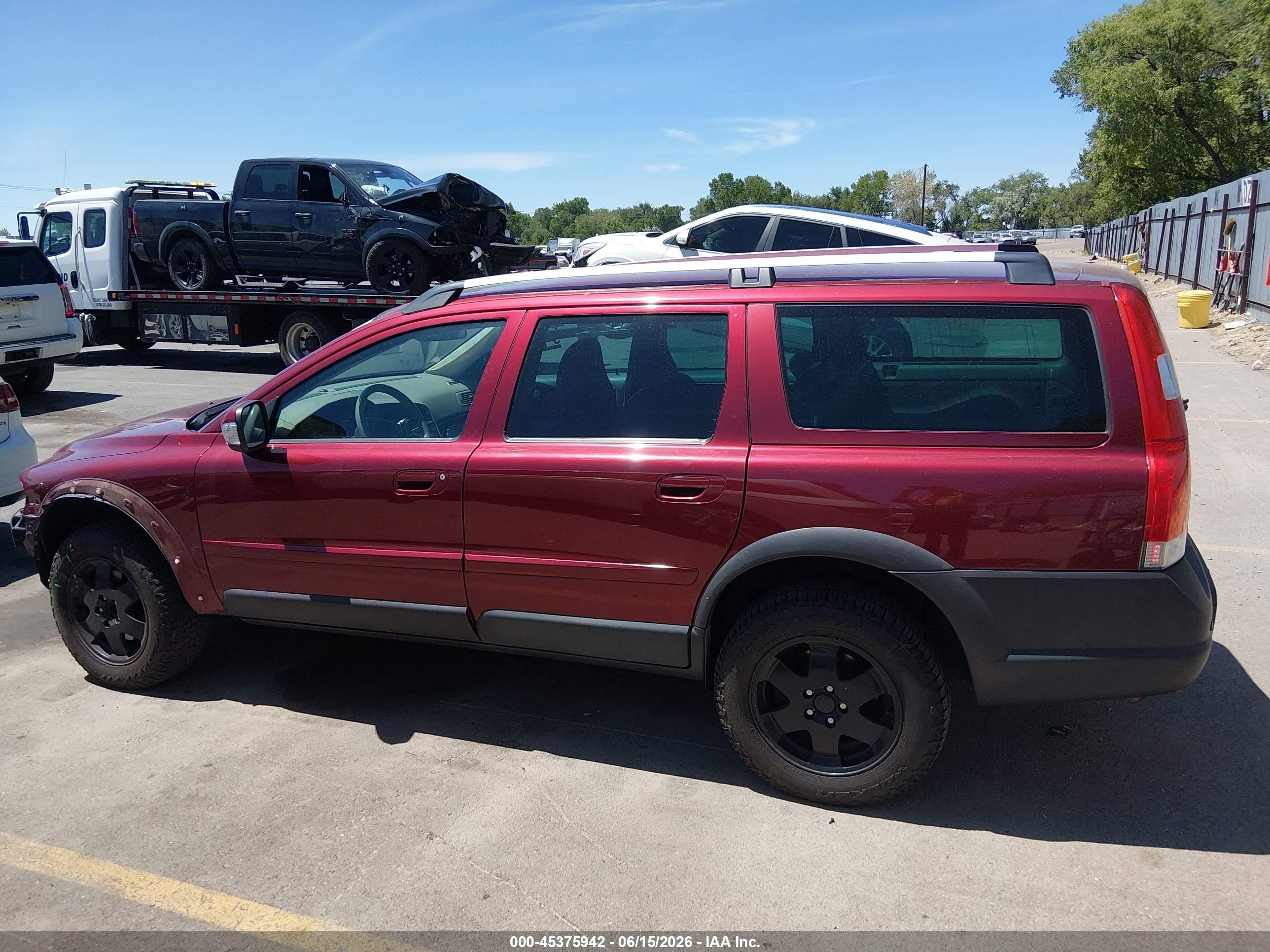 2007 Volvo Xc70 2.5t Burgundy vin: YV4SZ592X71270273