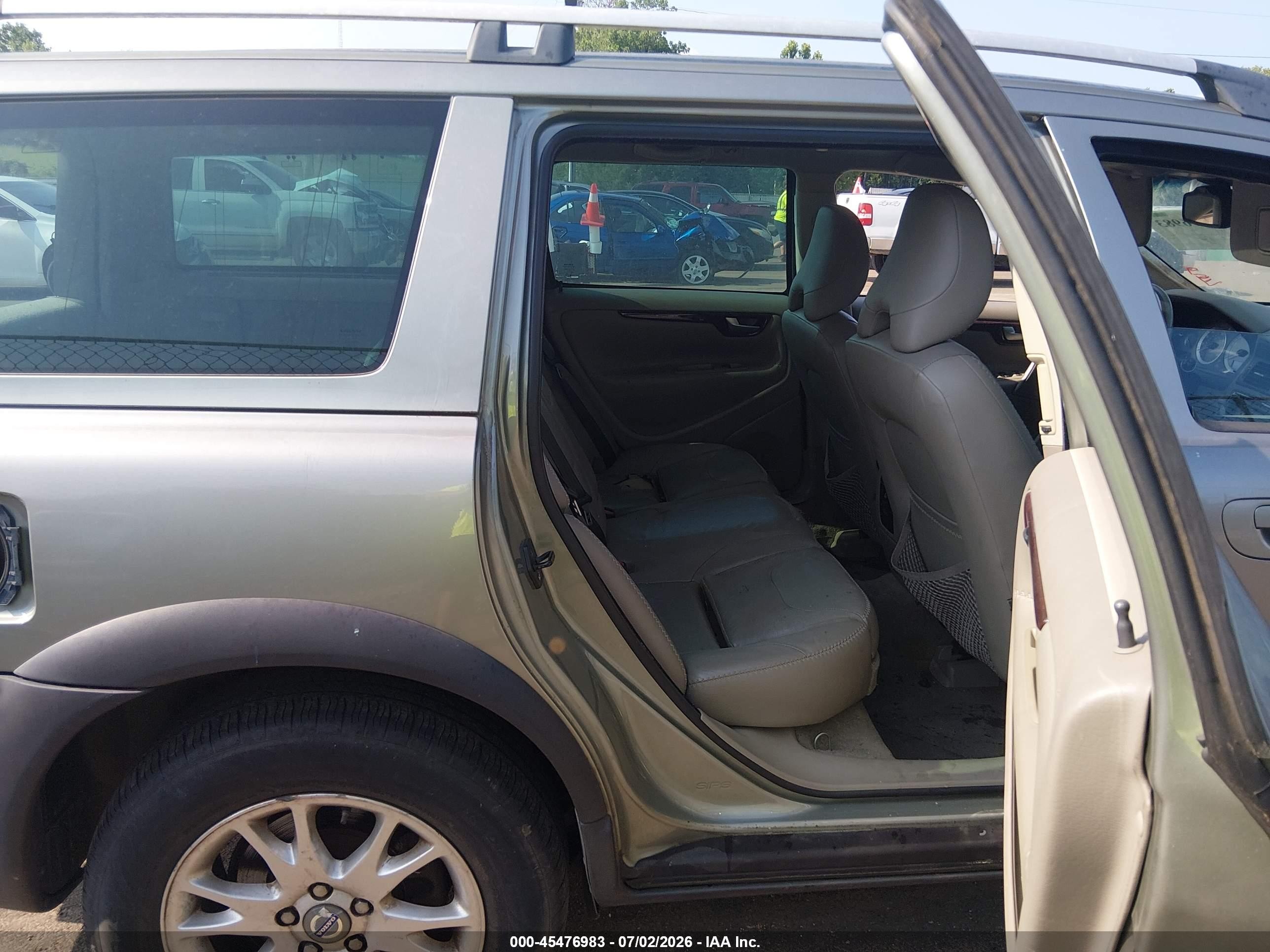2007 Volvo Xc70 2.5t Gray vin: YV4SZ592X71288448