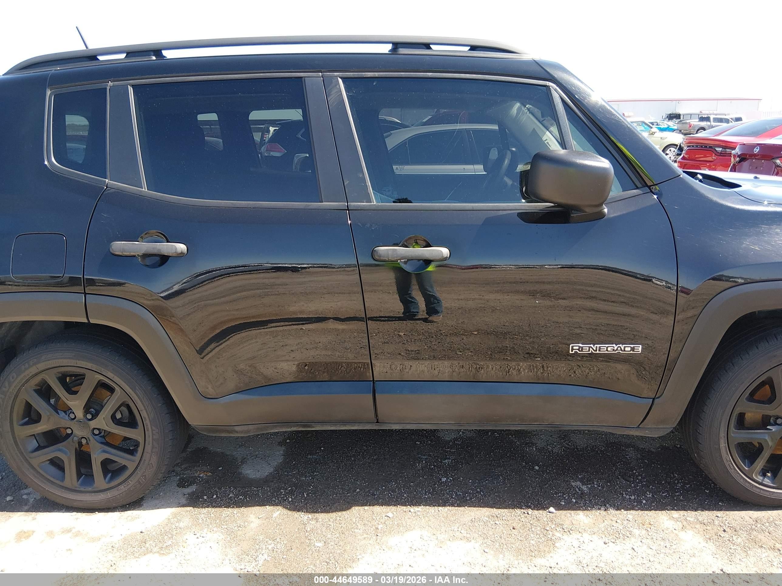 2017 Jeep Renegade Sport Fwd Черный vin: ZACCJAAB3HPE62011