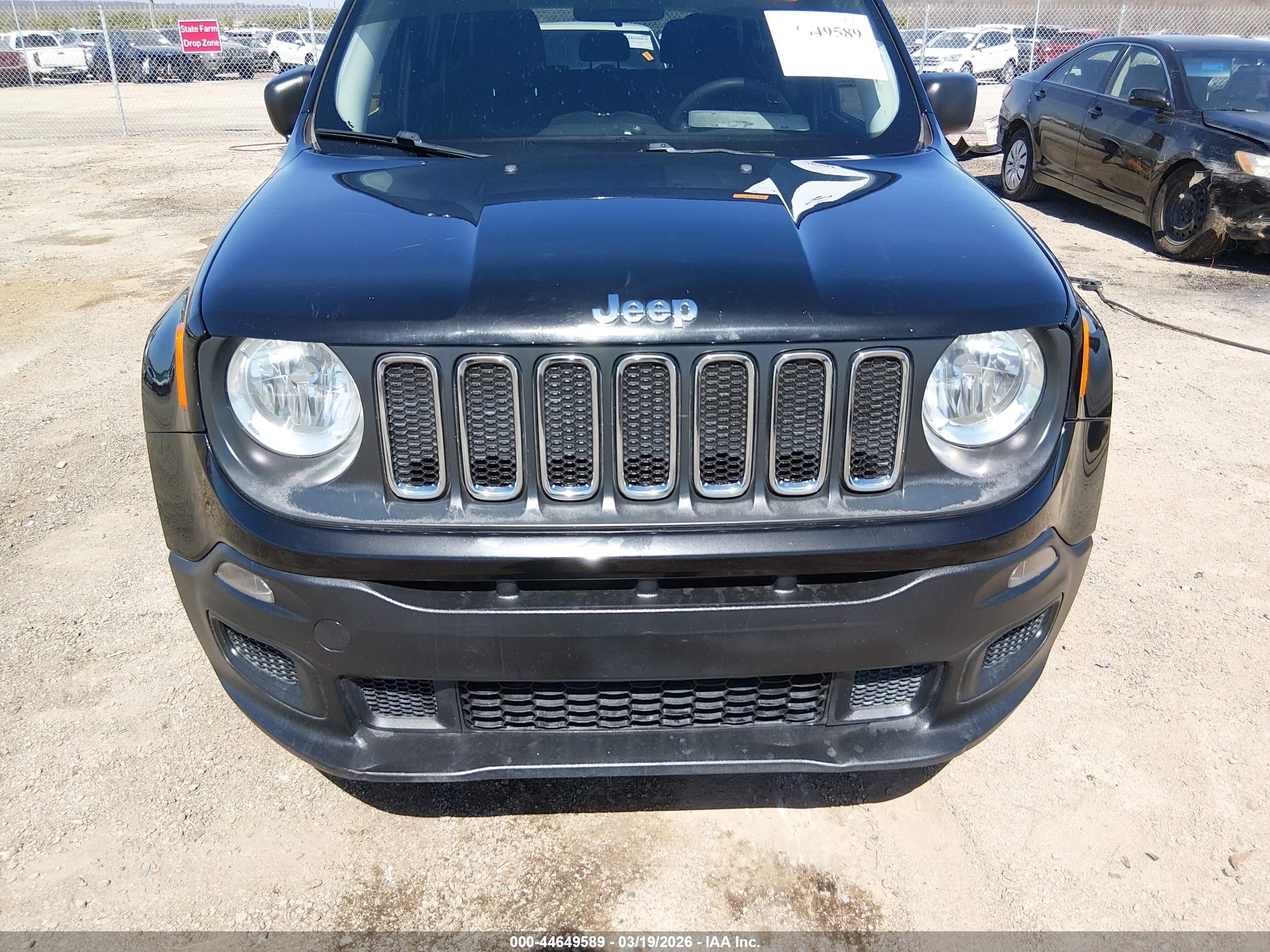 2017 Jeep Renegade Sport Fwd Черный vin: ZACCJAAB3HPE62011