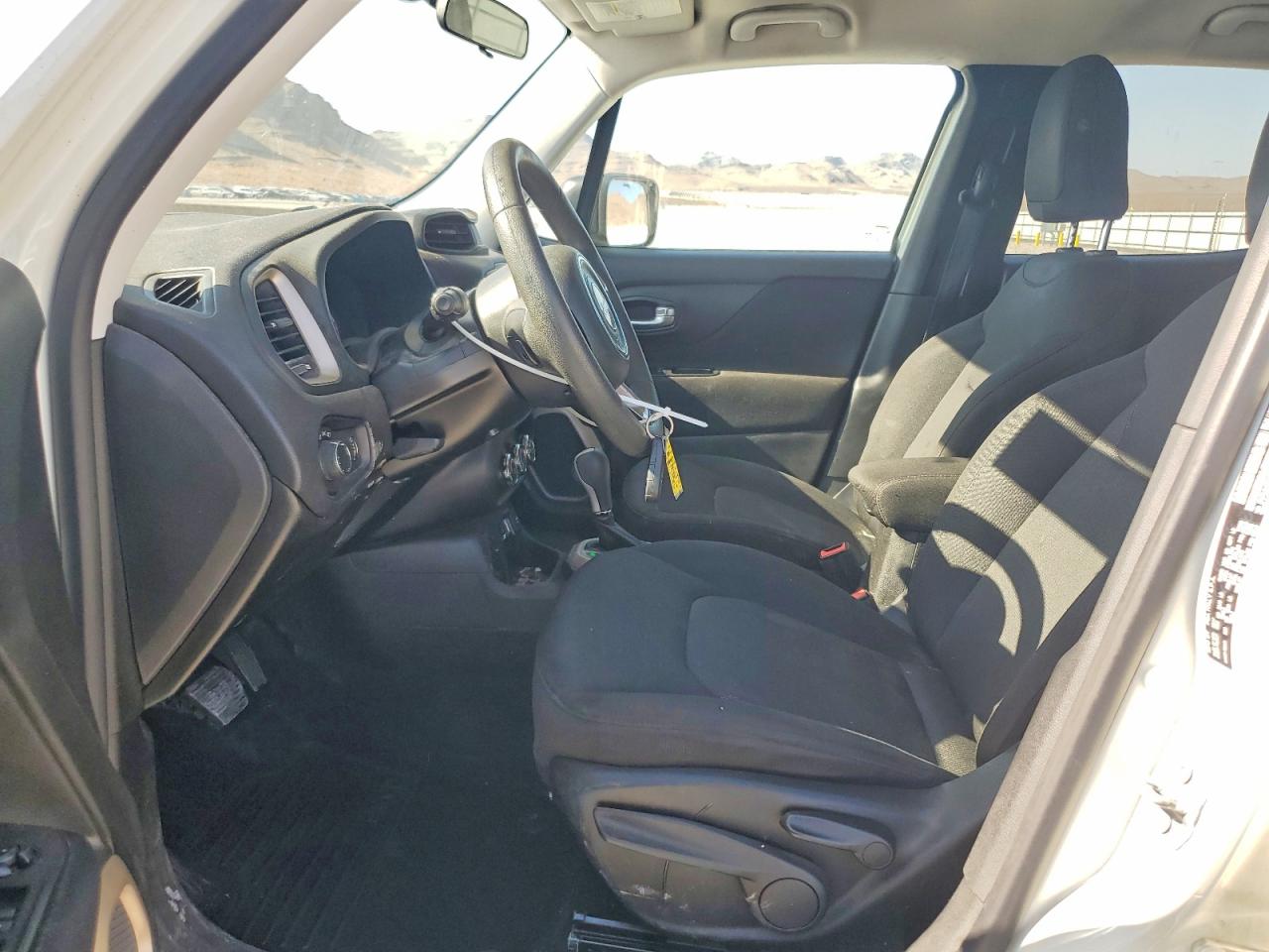 2017 Jeep Renegade Sport White vin: ZACCJAAB3HPF16746