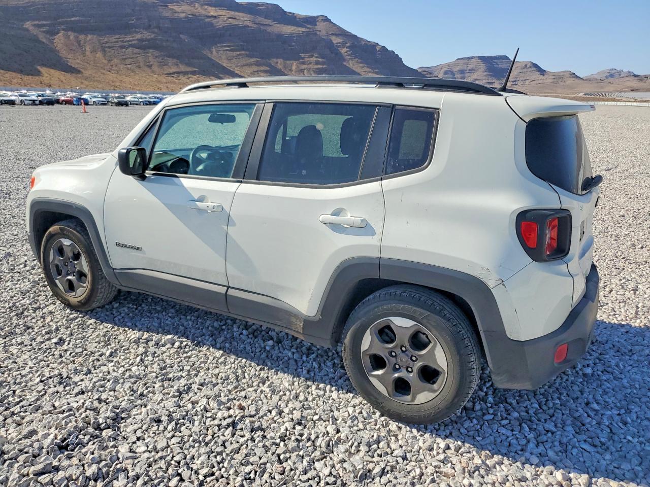 2017 Jeep Renegade Sport White vin: ZACCJAAB3HPF16746