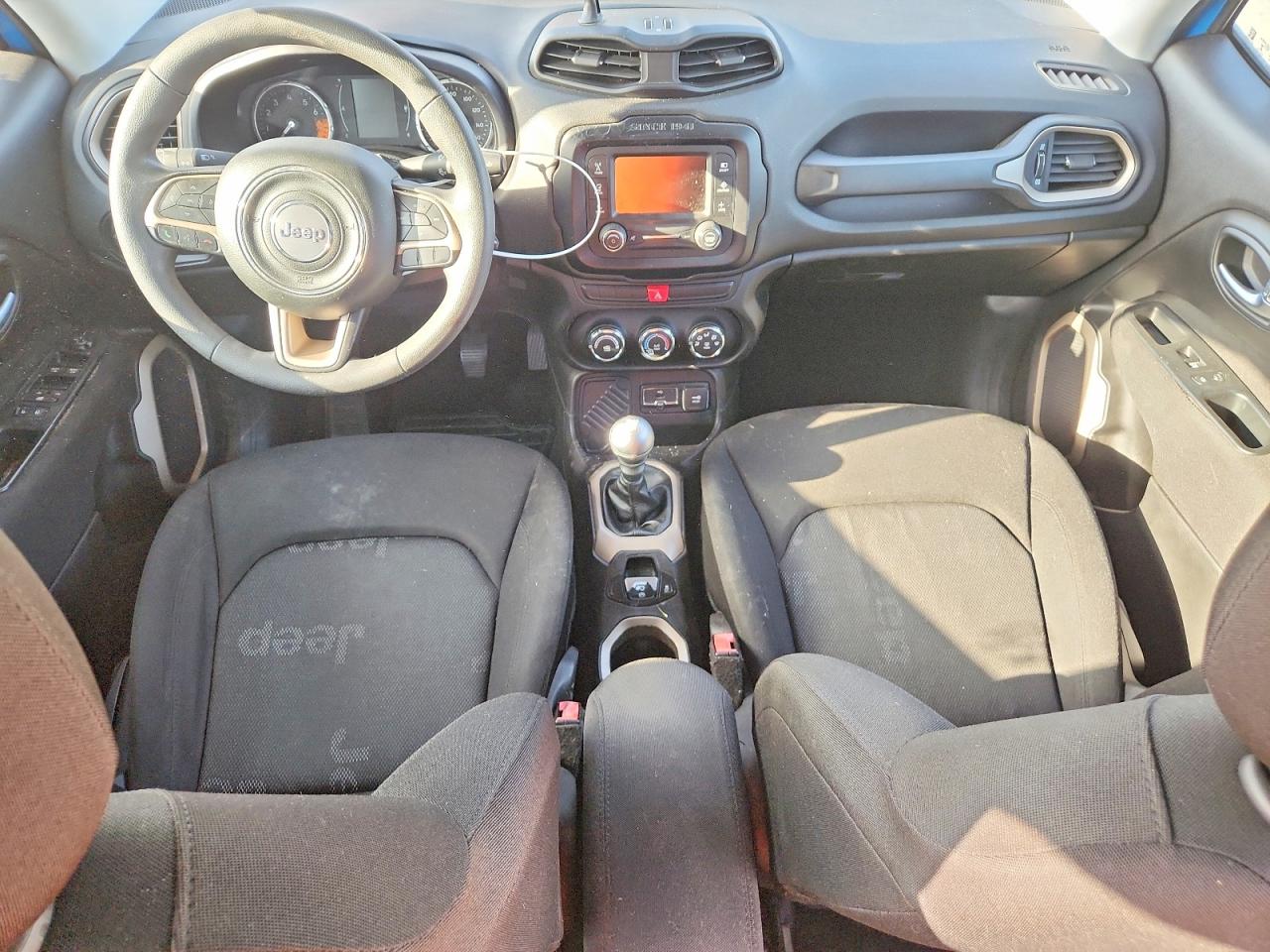 2015 Jeep Renegade Sport Синий vin: ZACCJAAH0FPC10394