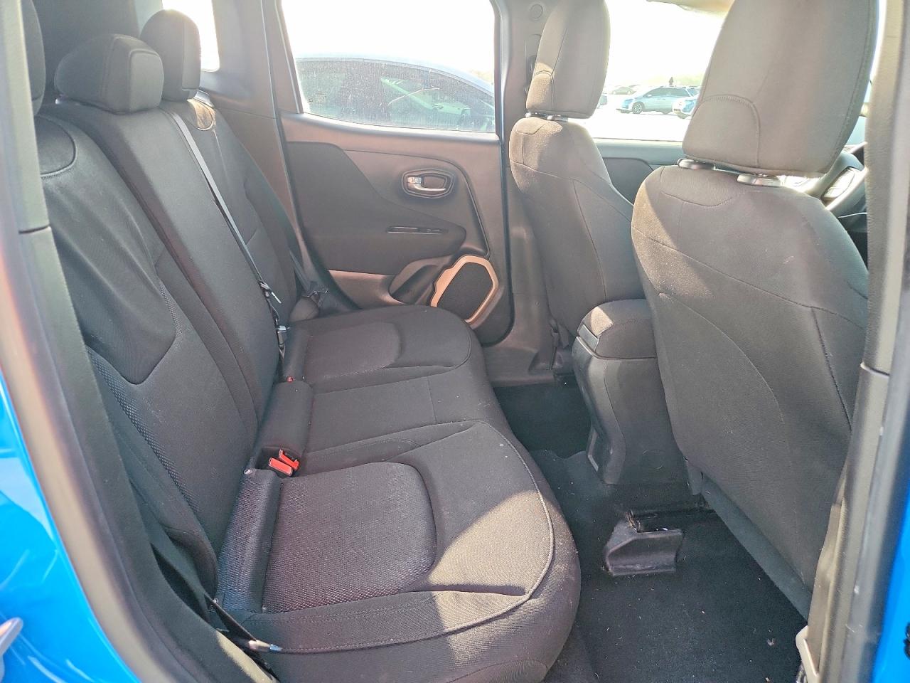 2015 Jeep Renegade Sport Синий vin: ZACCJAAH0FPC10394
