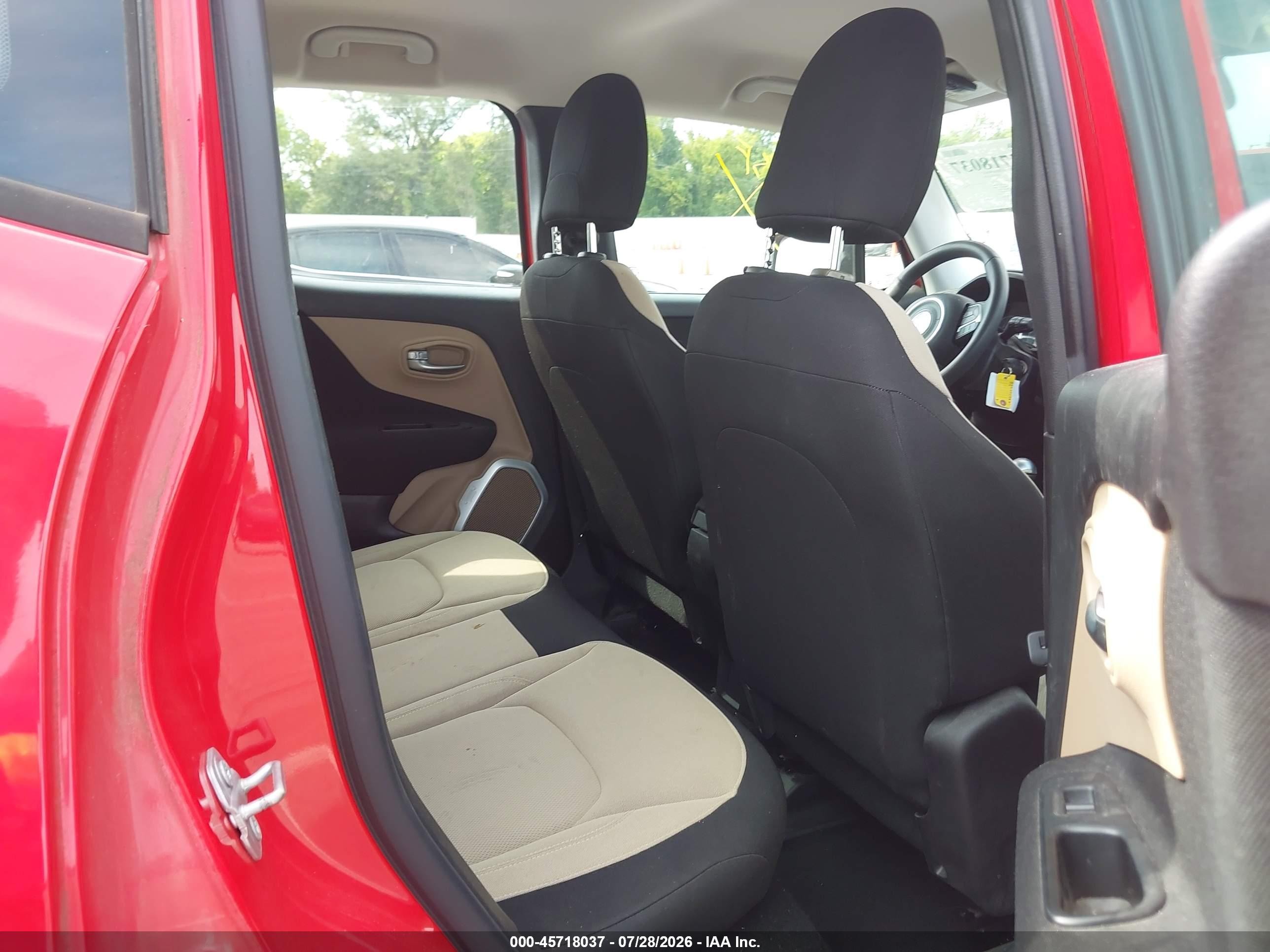 2015 Jeep Renegade Sport Red vin: ZACCJAAH4FPC13413
