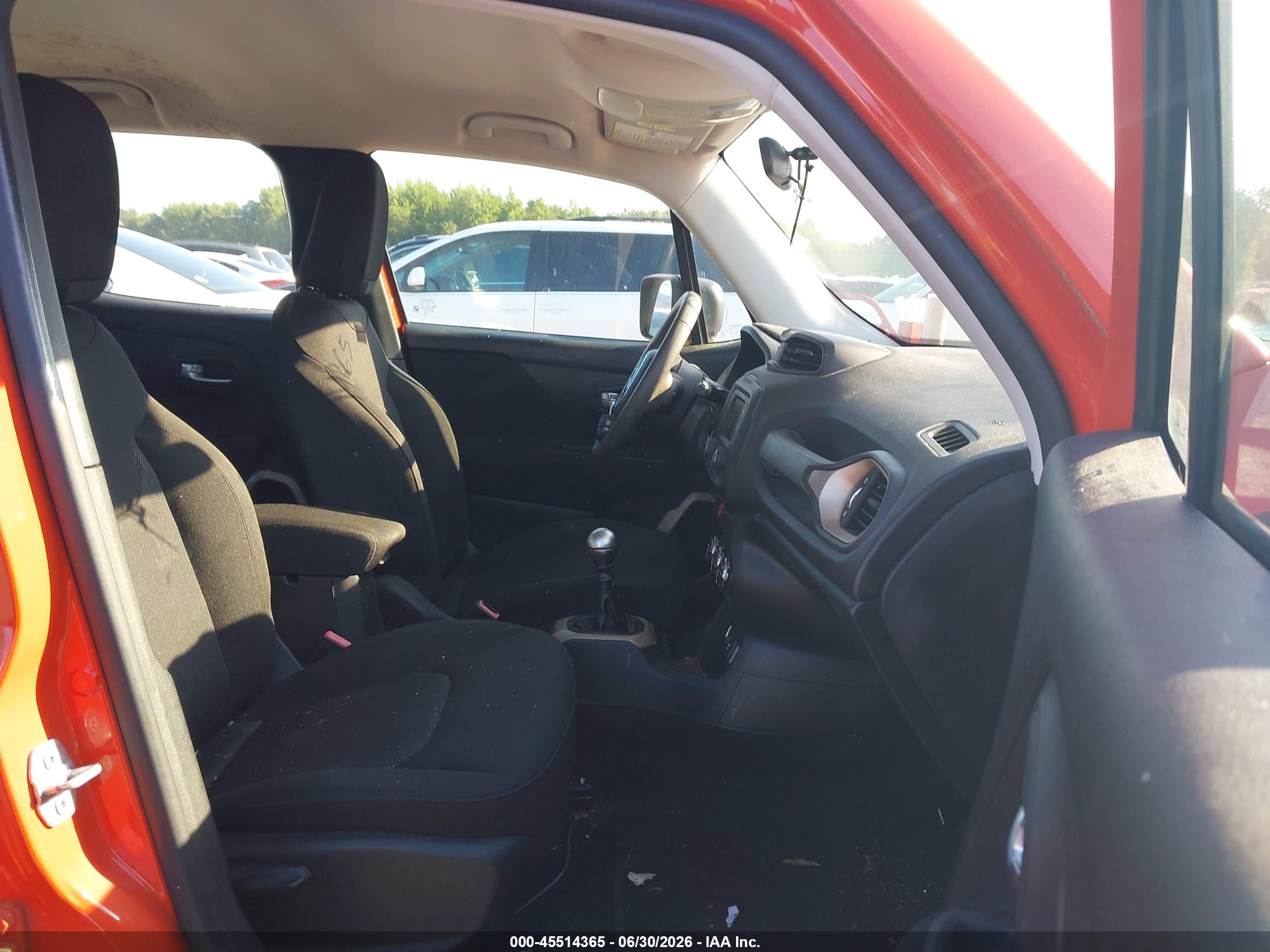 2015 Jeep Renegade Sport Orange vin: ZACCJAAH4FPC30986