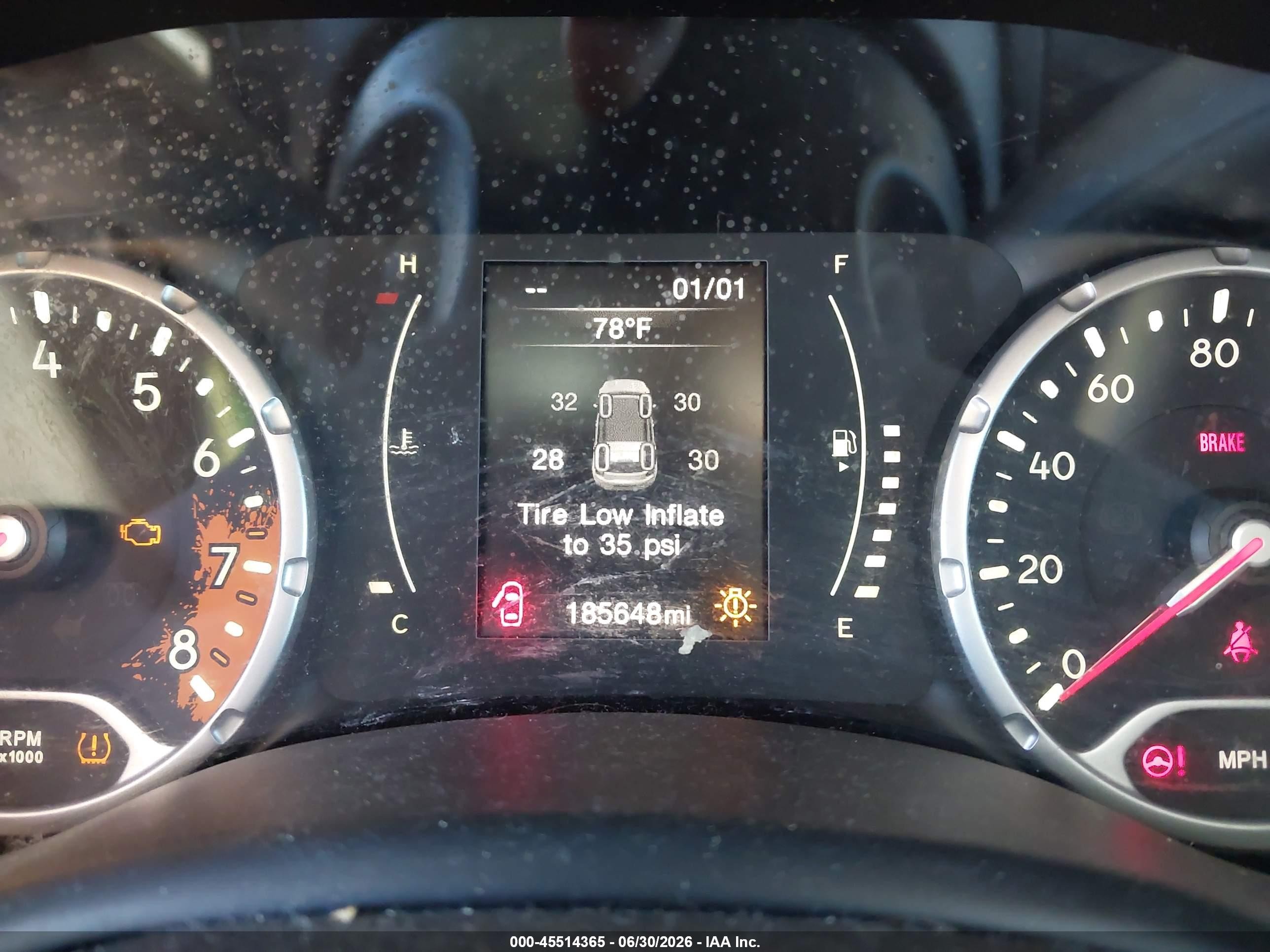 2015 Jeep Renegade Sport Orange vin: ZACCJAAH4FPC30986