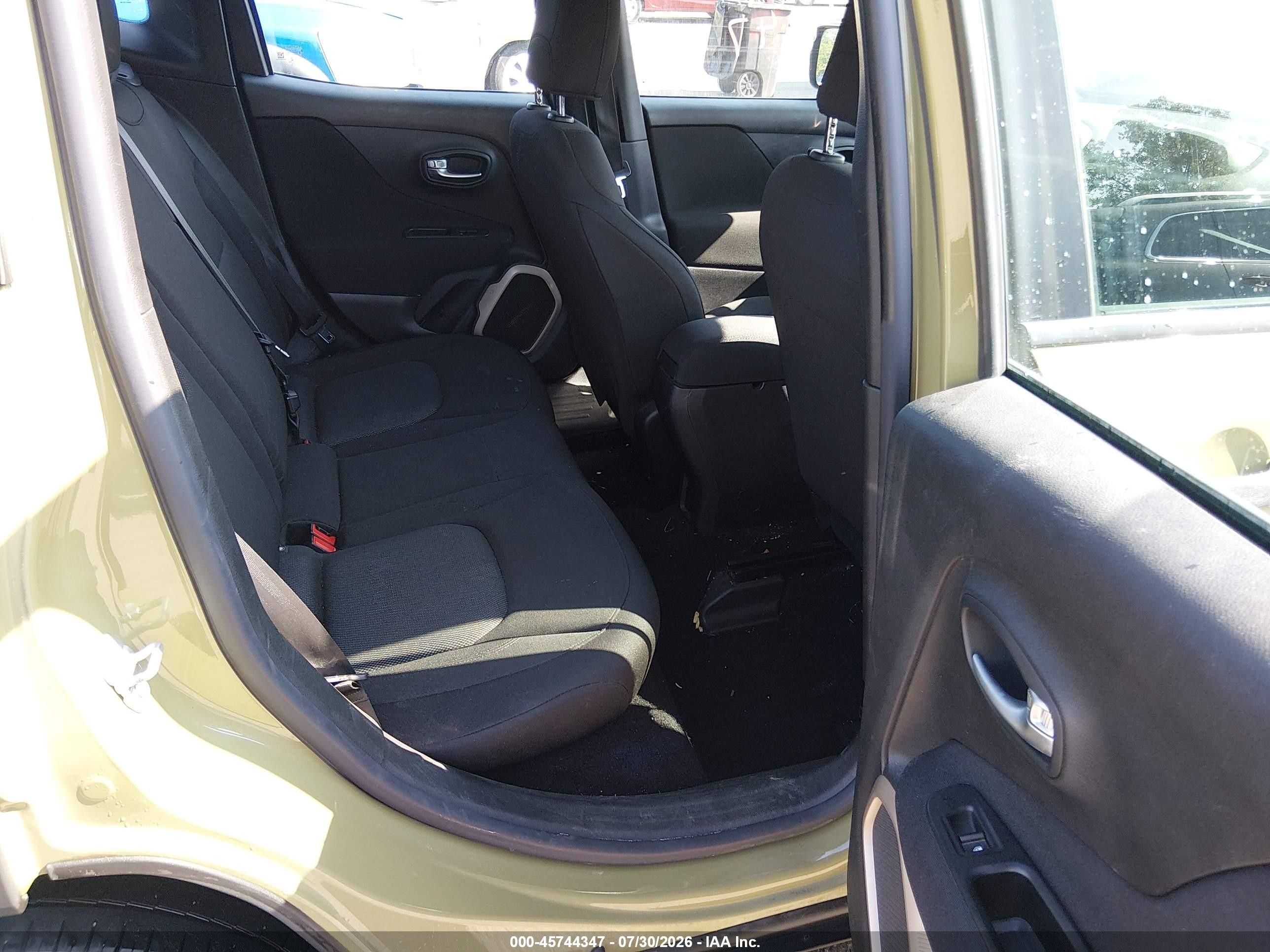 2015 Jeep Renegade Sport Green vin: ZACCJAAH6FPC03322