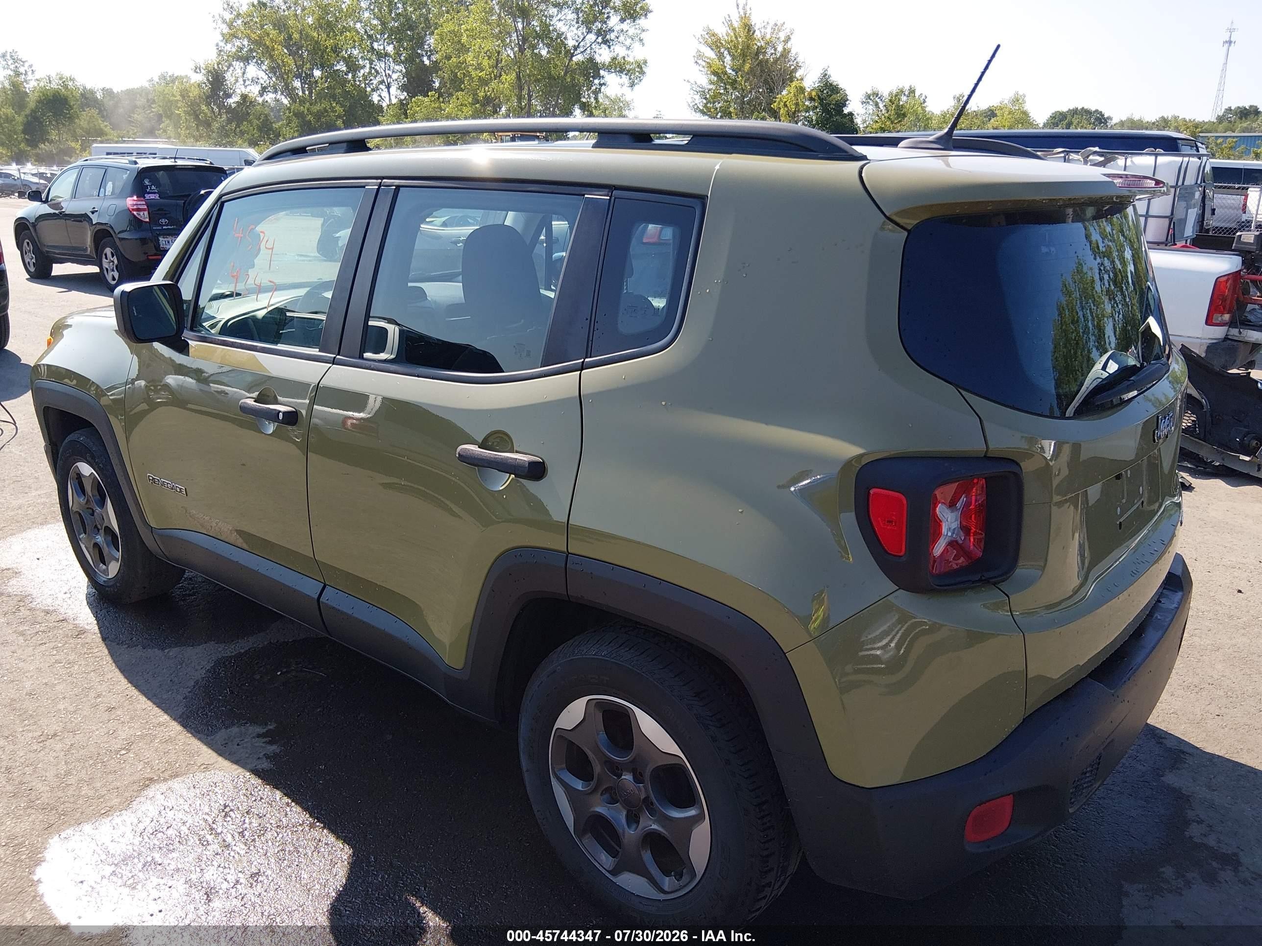 2015 Jeep Renegade Sport Green vin: ZACCJAAH6FPC03322