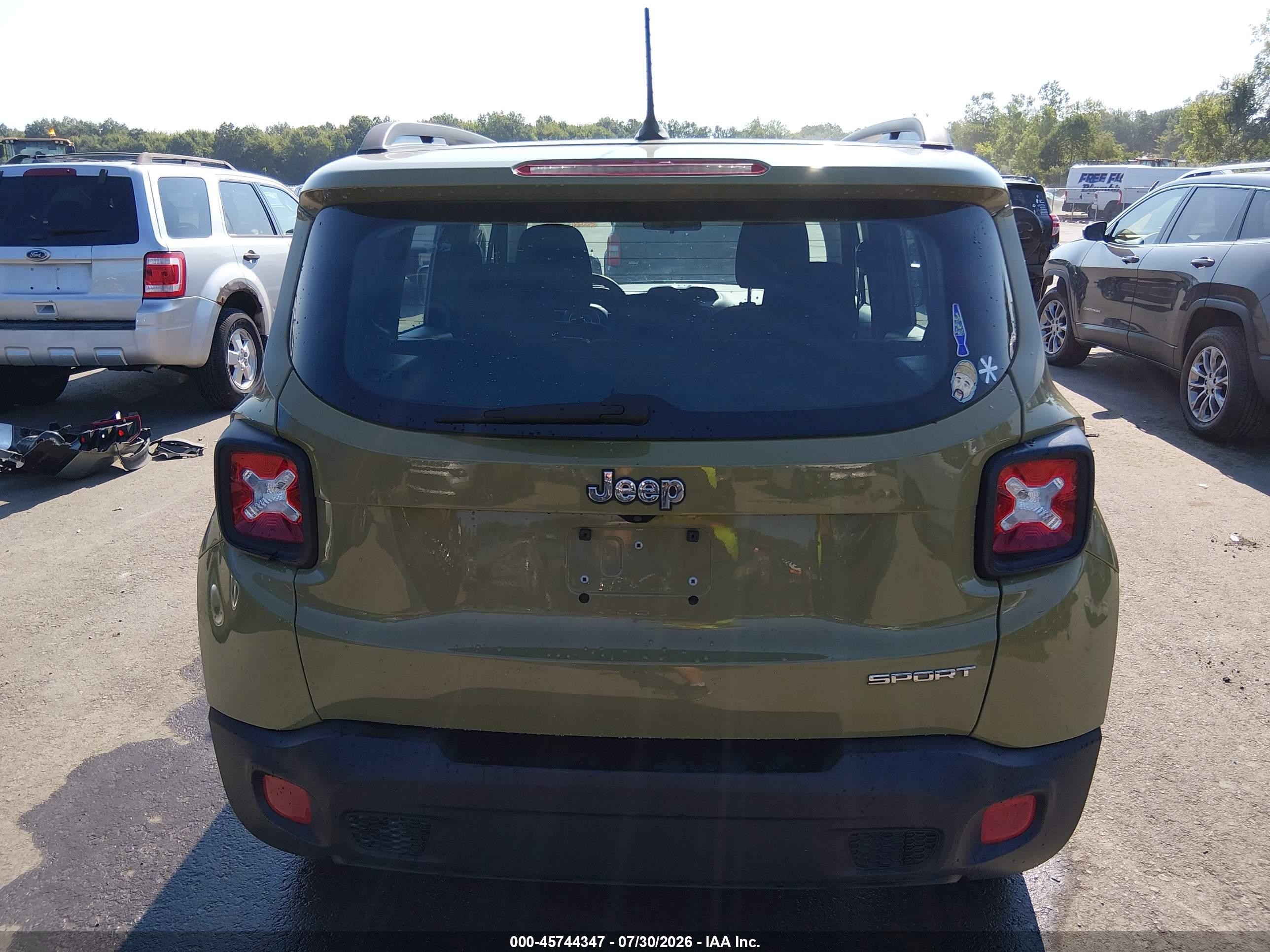 2015 Jeep Renegade Sport Green vin: ZACCJAAH6FPC03322