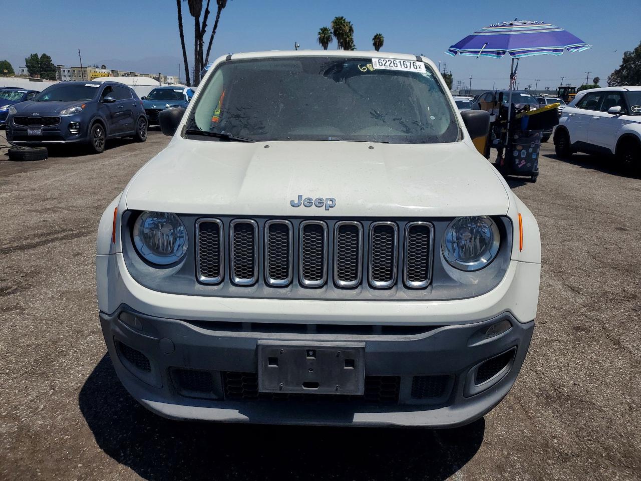 2015 Jeep Renegade Sport White vin: ZACCJAAT0FPB42053