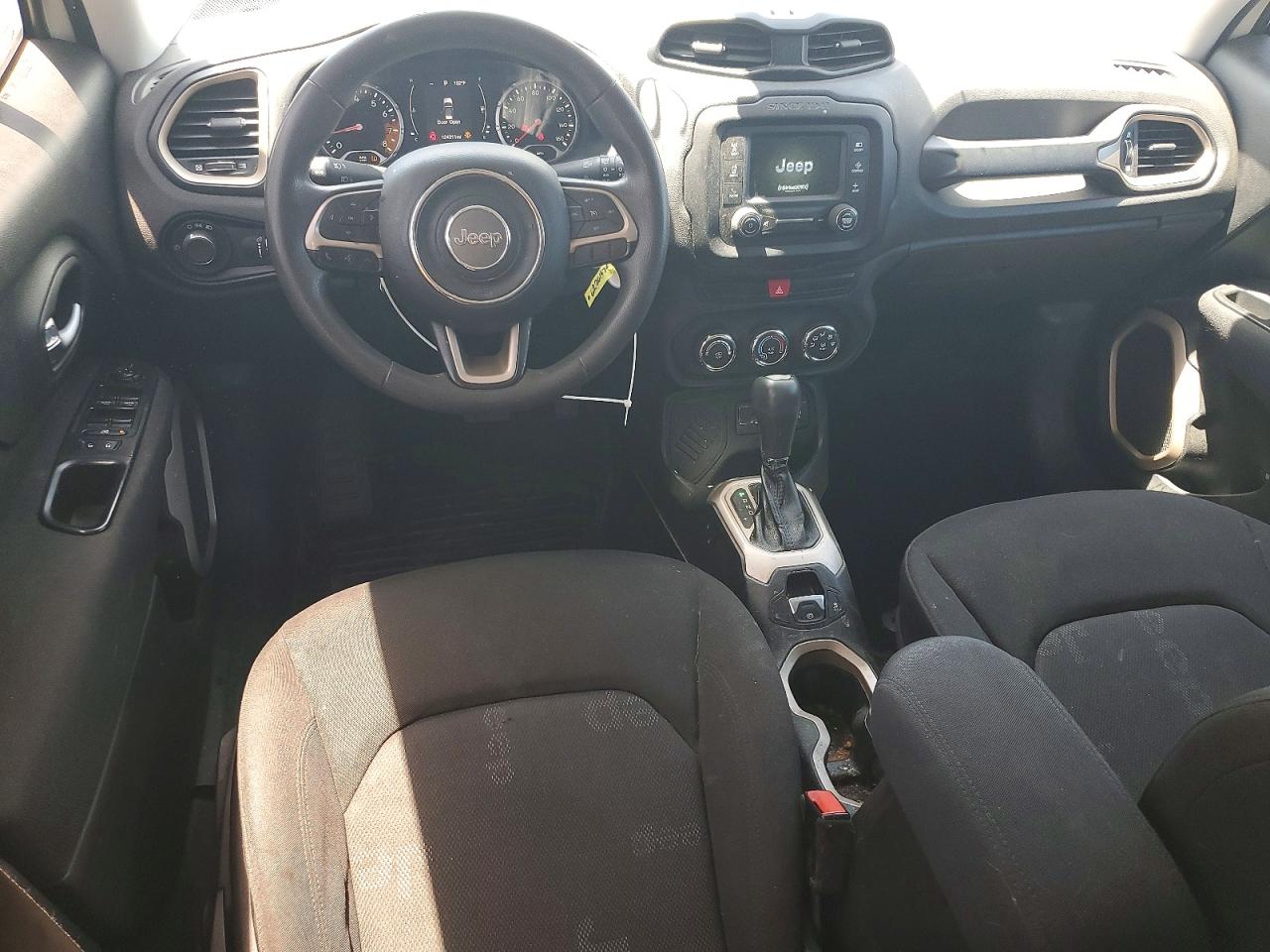2015 Jeep Renegade Sport White vin: ZACCJAAT0FPB42053