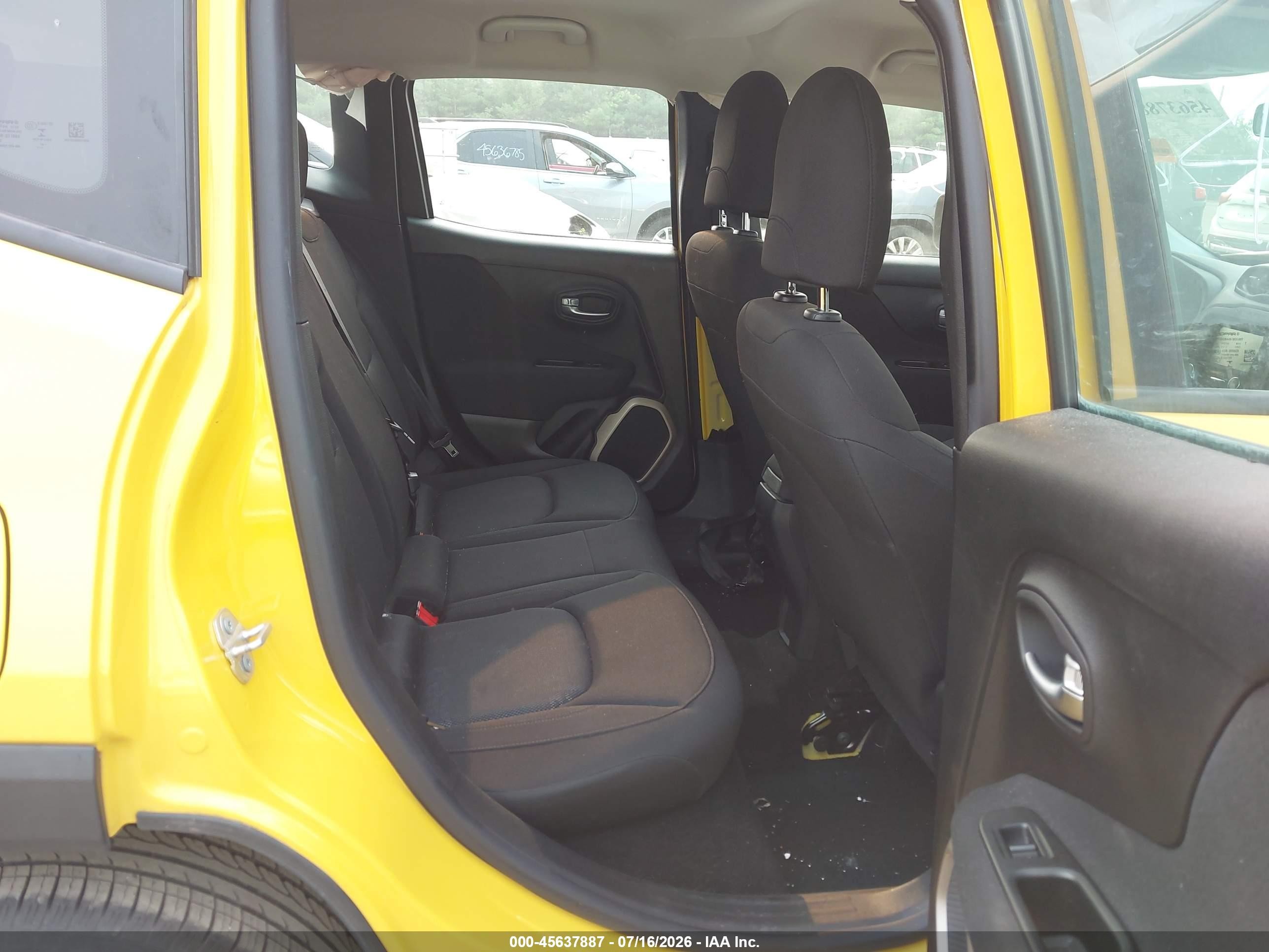 2015 Jeep Renegade Sport Yellow vin: ZACCJAAT0FPB56065