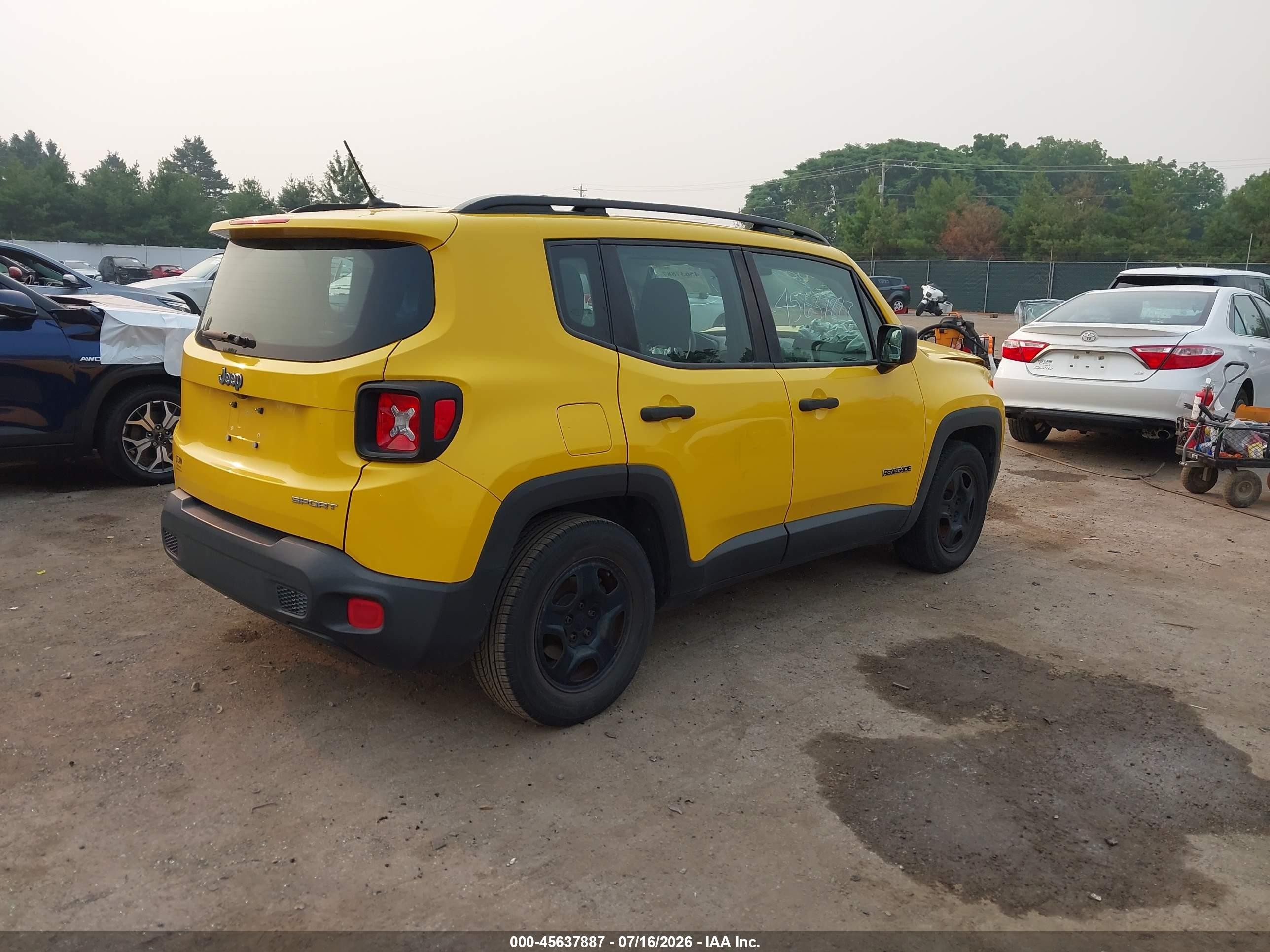 2015 Jeep Renegade Sport Yellow vin: ZACCJAAT0FPB56065