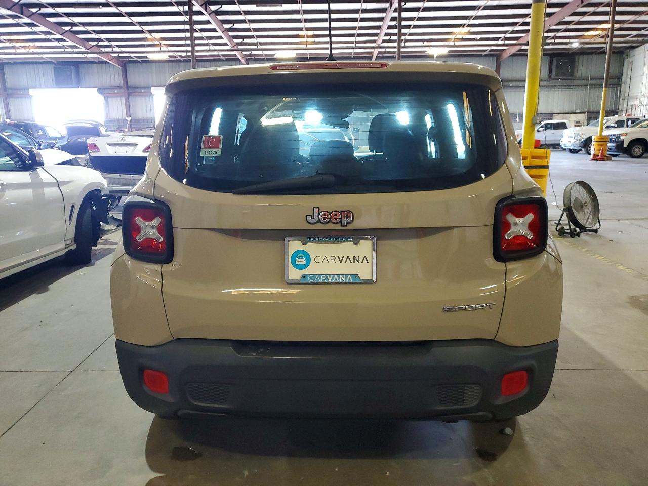 2015 Jeep Renegade Sport Tan vin: ZACCJAAT0FPB73186