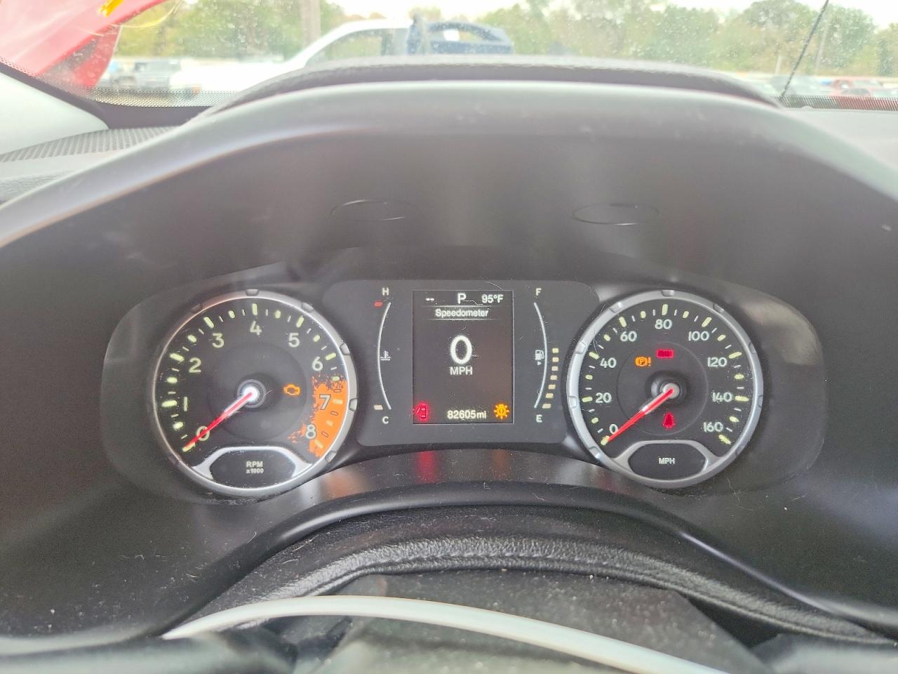 2015 Jeep Renegade Sport Красный vin: ZACCJAAT0FPC33064