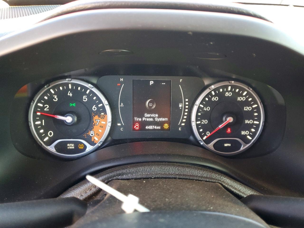 2015 Jeep Renegade Sport Orange vin: ZACCJAAT2FPC10370