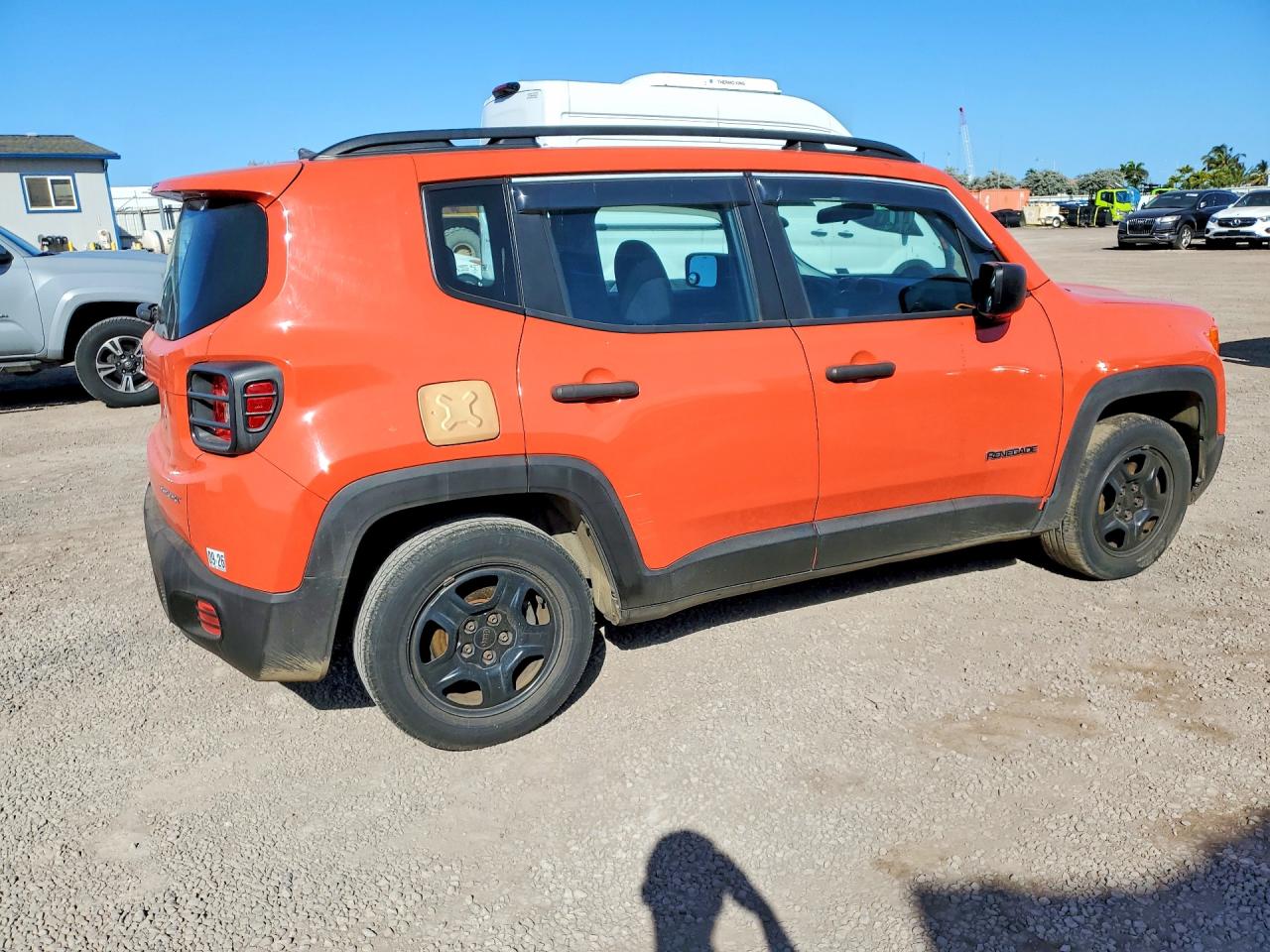 2015 Jeep Renegade Sport Orange vin: ZACCJAAT2FPC10370
