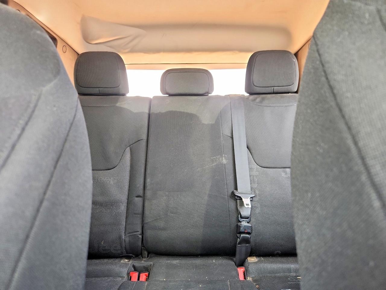 2015 Jeep Renegade Sport Красный vin: ZACCJAAT3FPB91912