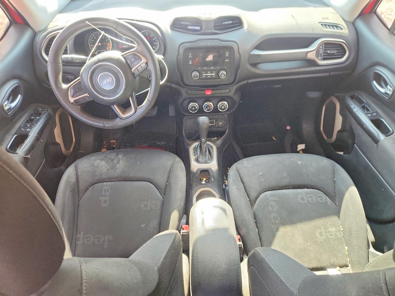 2015 Jeep Renegade Sport Красный vin: ZACCJAAT3FPB91912