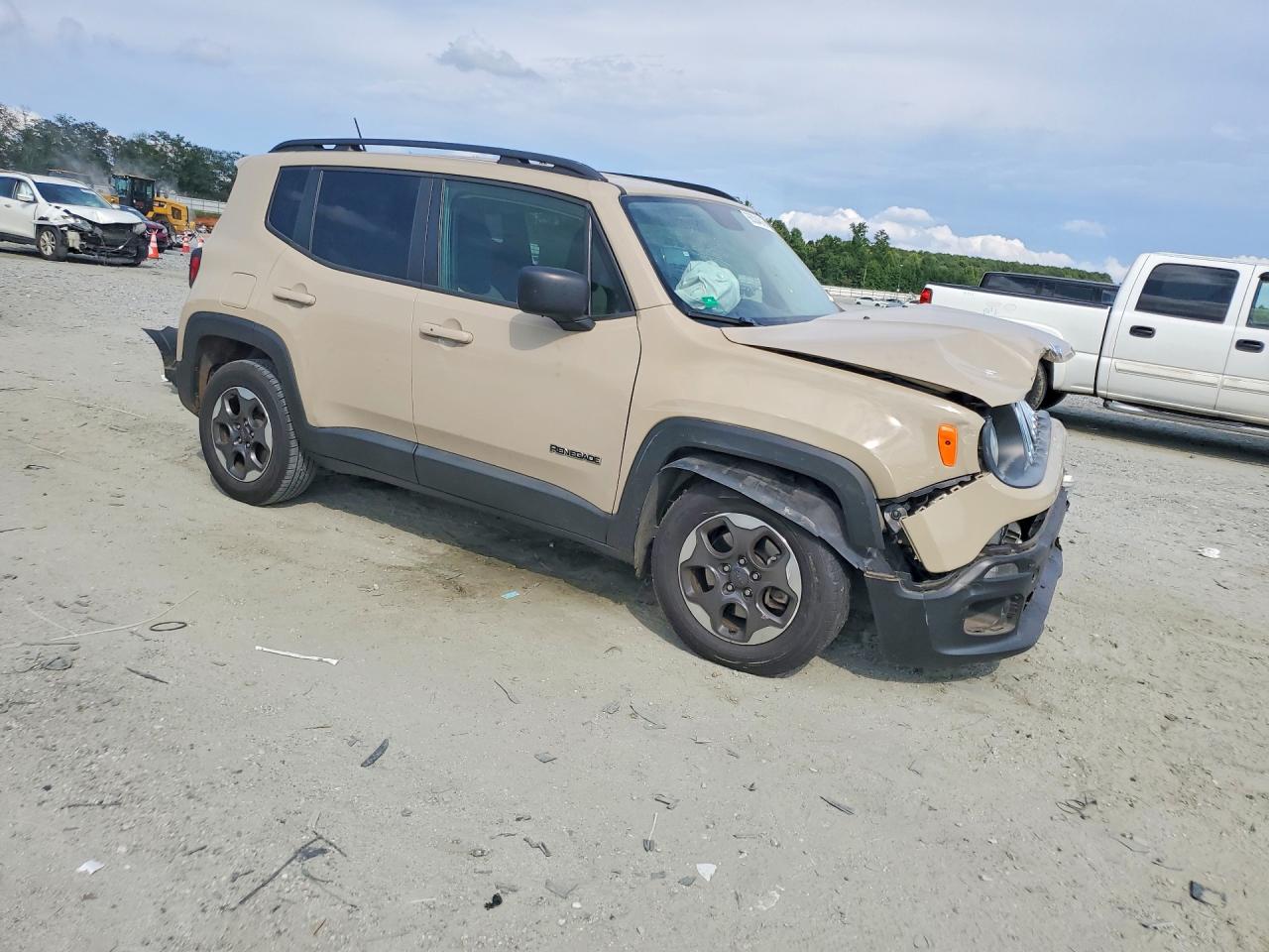 2016 Jeep Renegade Sport Tan vin: ZACCJAAT3GPD68430