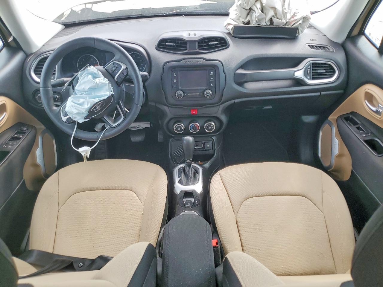 2016 Jeep Renegade Sport Tan vin: ZACCJAAT3GPD68430