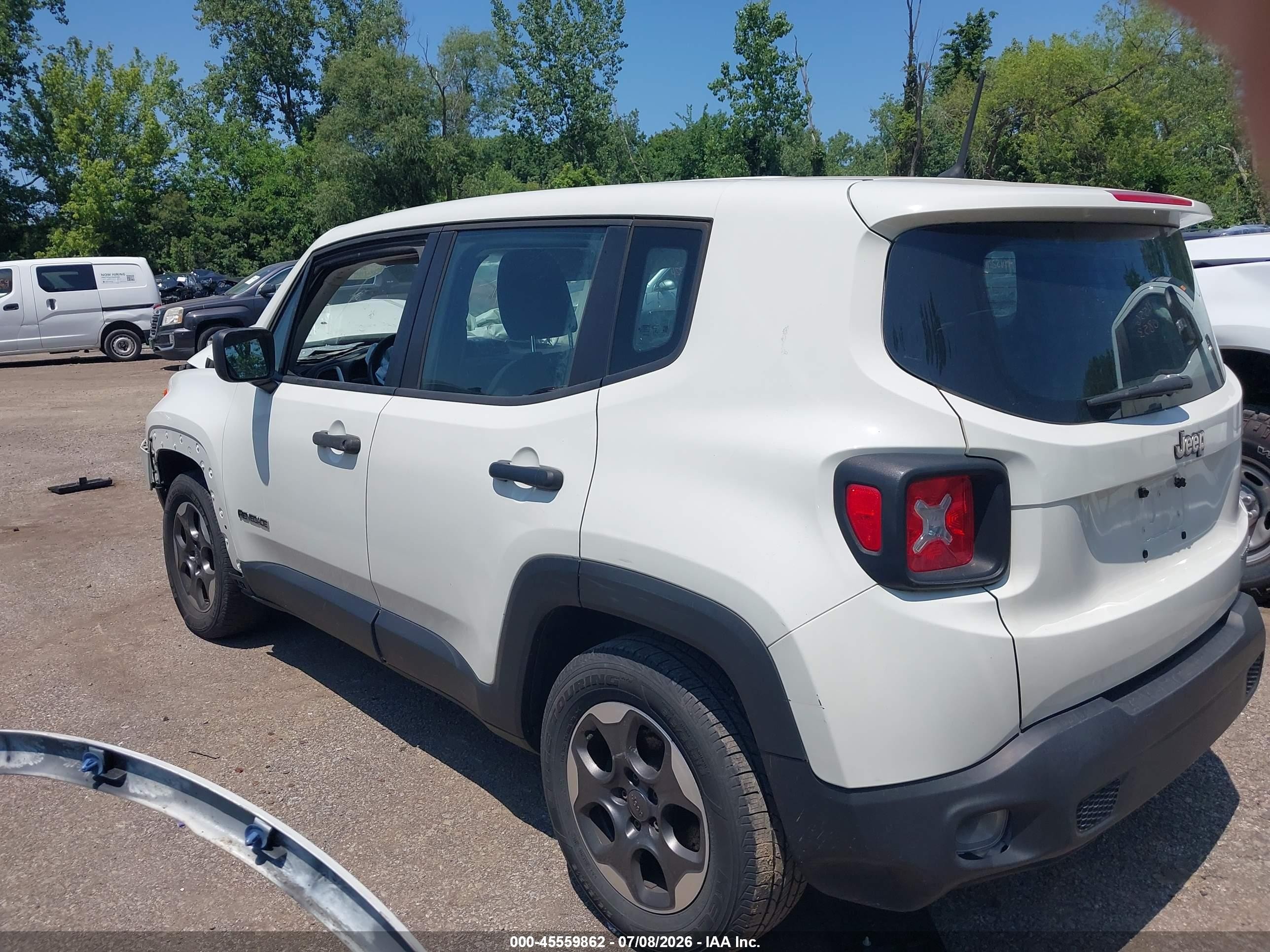 2015 Jeep Renegade Sport White vin: ZACCJAAT7FPC06427