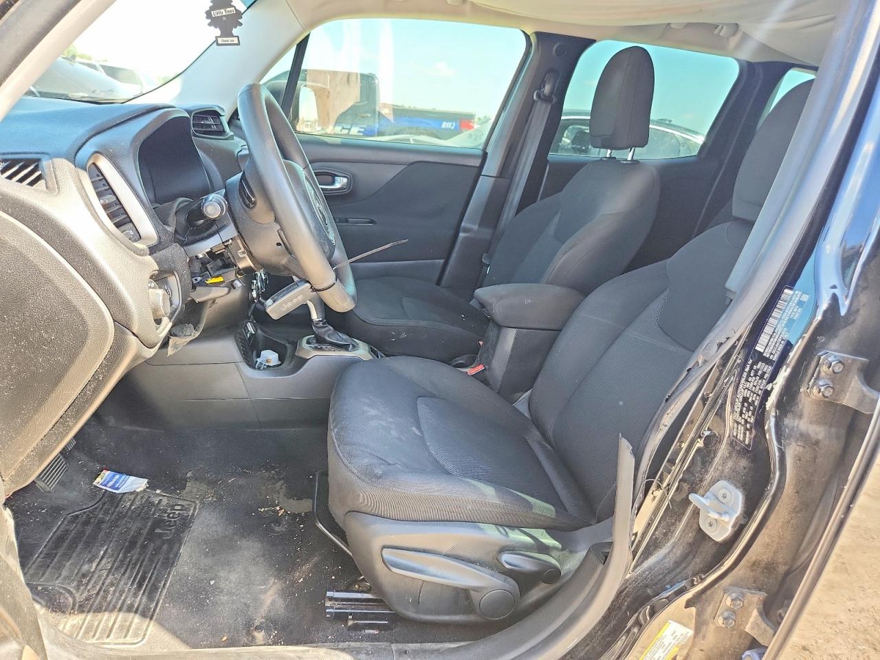 2015 Jeep Renegade Sport Black vin: ZACCJAAT8FPB24318