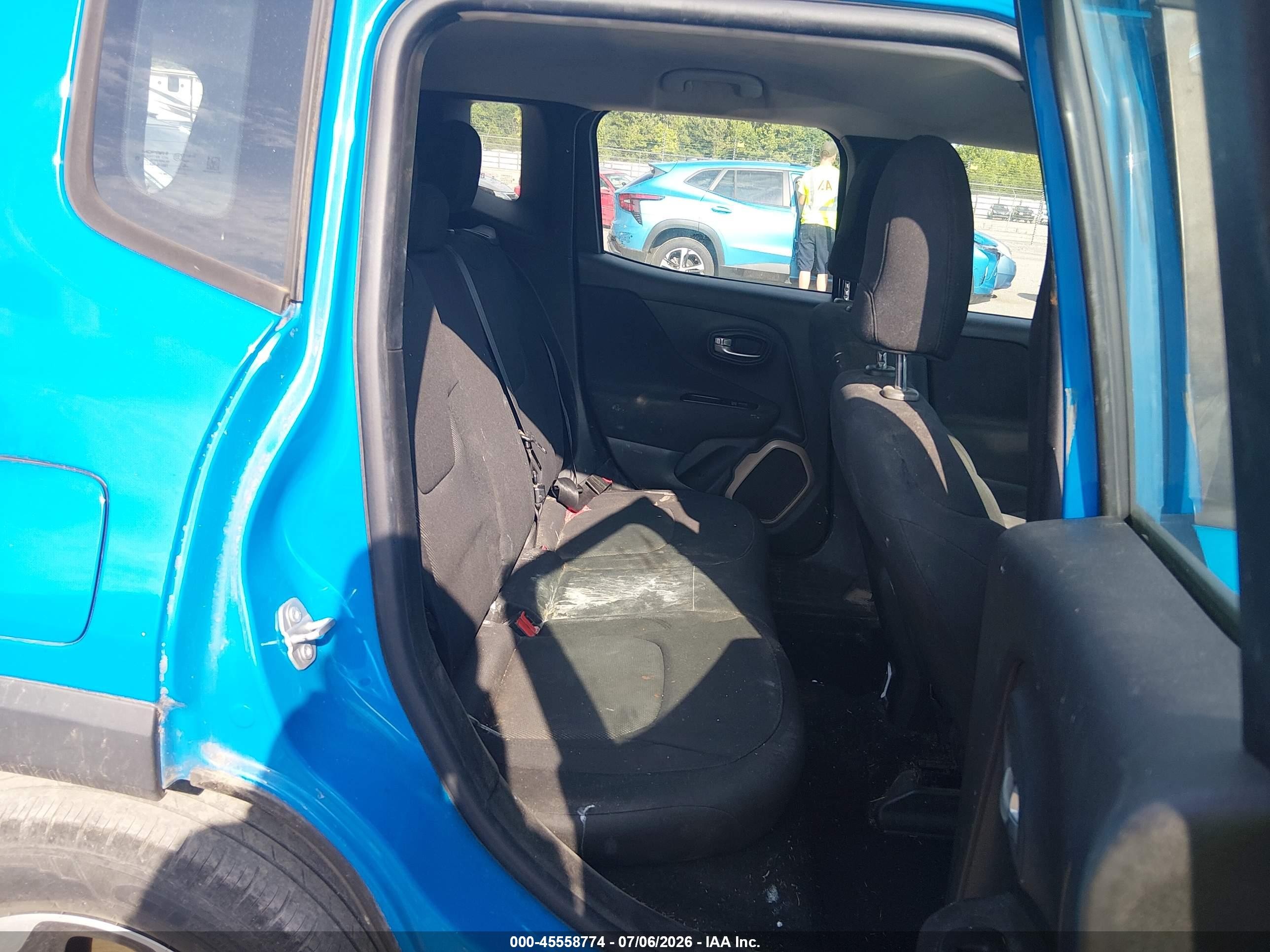 2015 Jeep Renegade Sport Blue vin: ZACCJAAT9FPB78985
