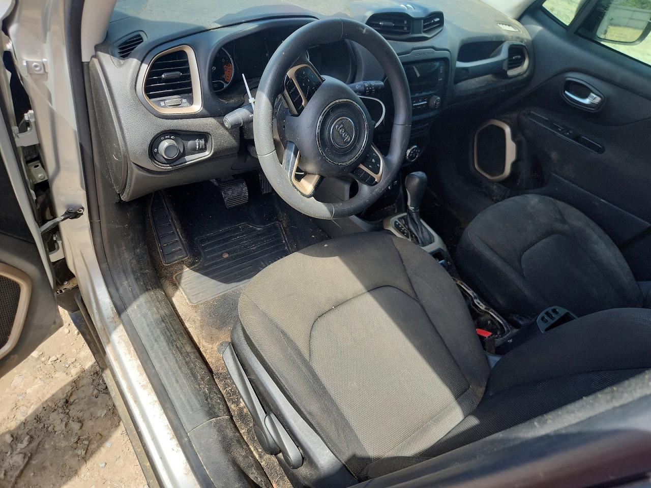 2015 Jeep Renegade Sport Gray vin: ZACCJAATXFPB31058