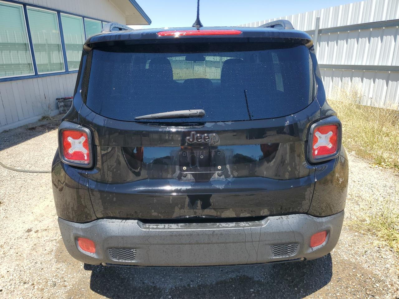 2017 Jeep Renegade Latitude Черный vin: ZACCJABB0HPG46790 Damage: Lift Gate, Heavy Scratch, 1/2 To 1 Inch