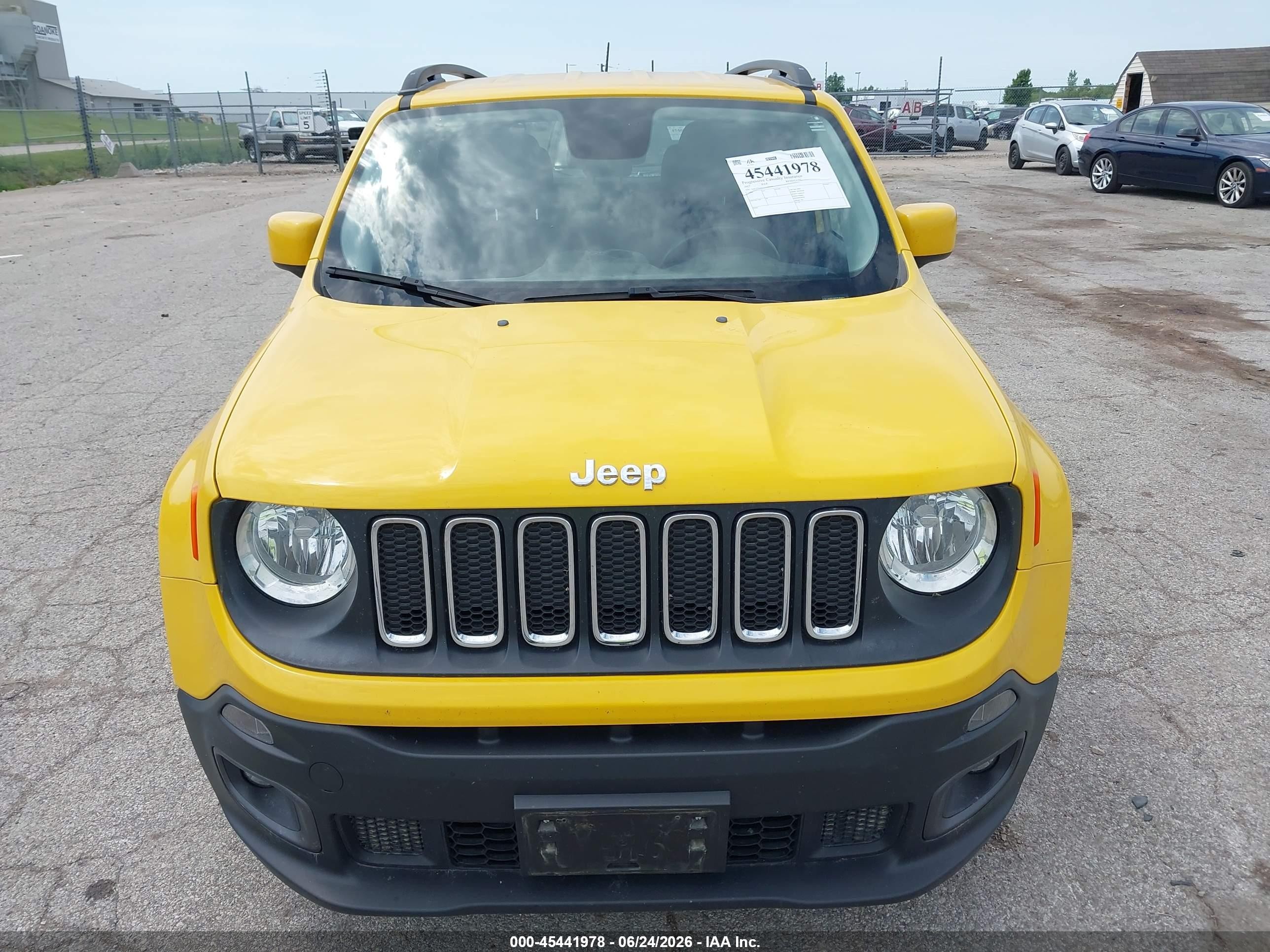 2017 Jeep Renegade Latitude Yellow vin: ZACCJABB3HPE46485