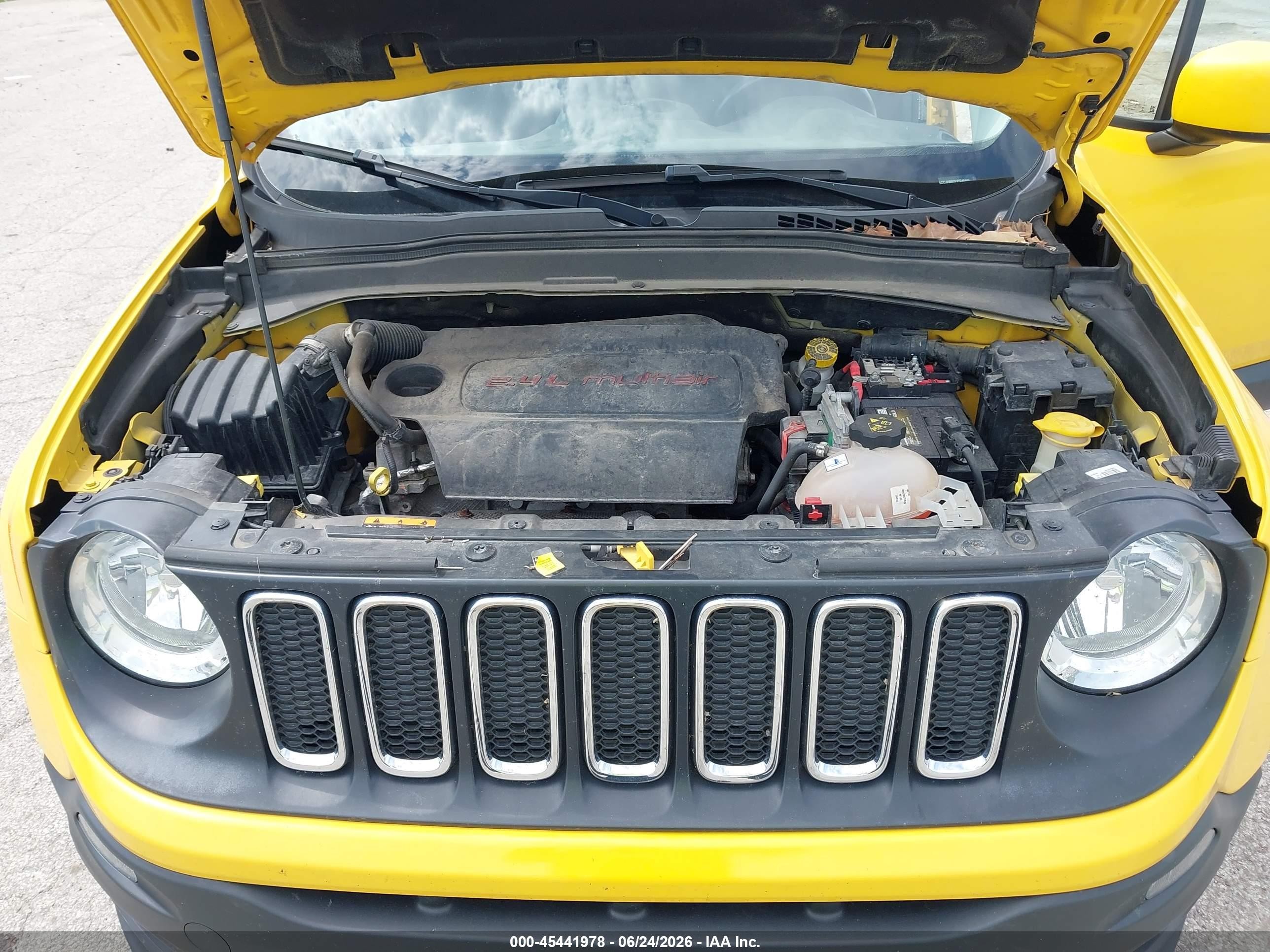 2017 Jeep Renegade Latitude Yellow vin: ZACCJABB3HPE46485