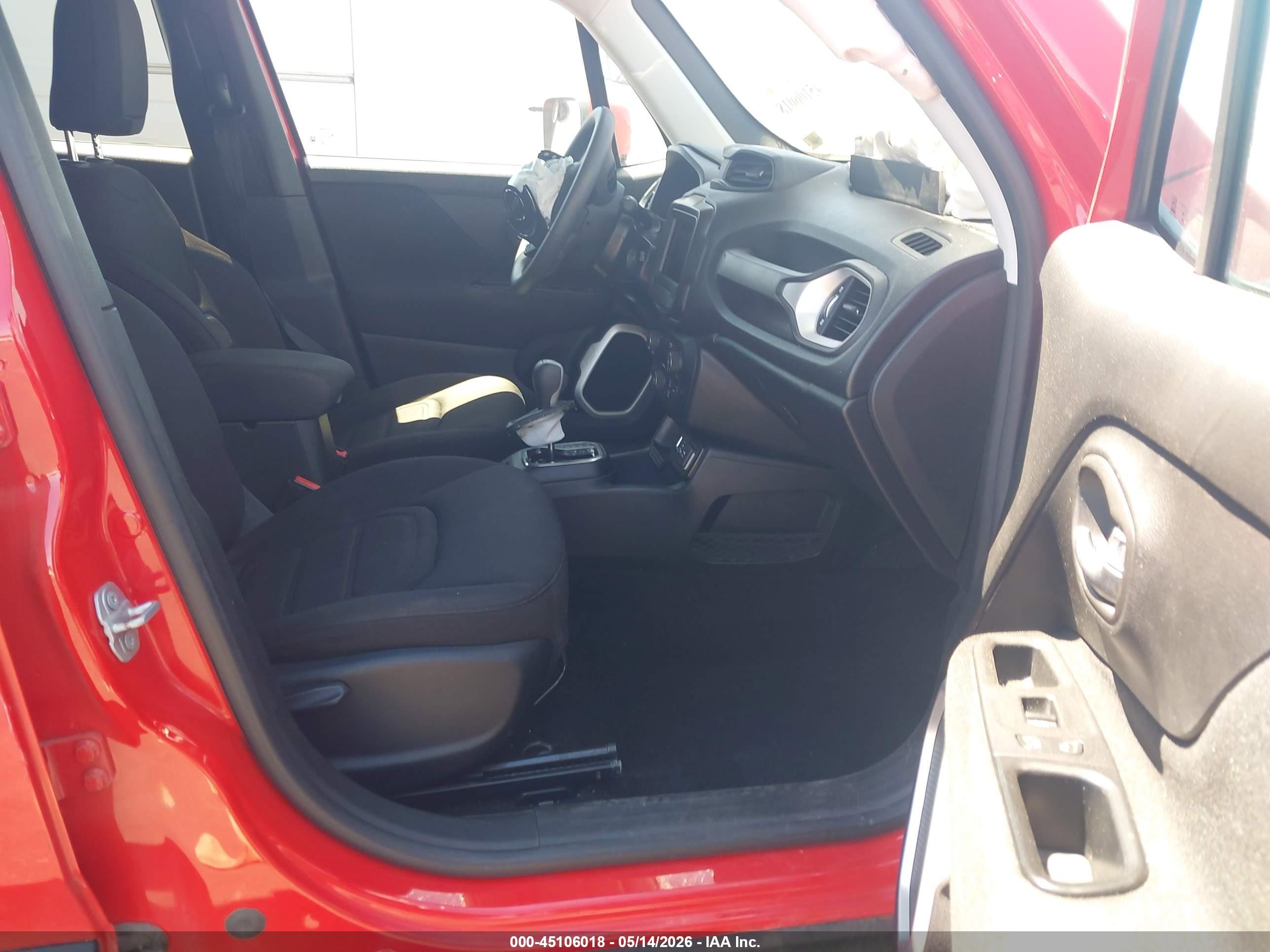 2018 Jeep Renegade Latitude Fwd Red vin: ZACCJABB3JPH46811