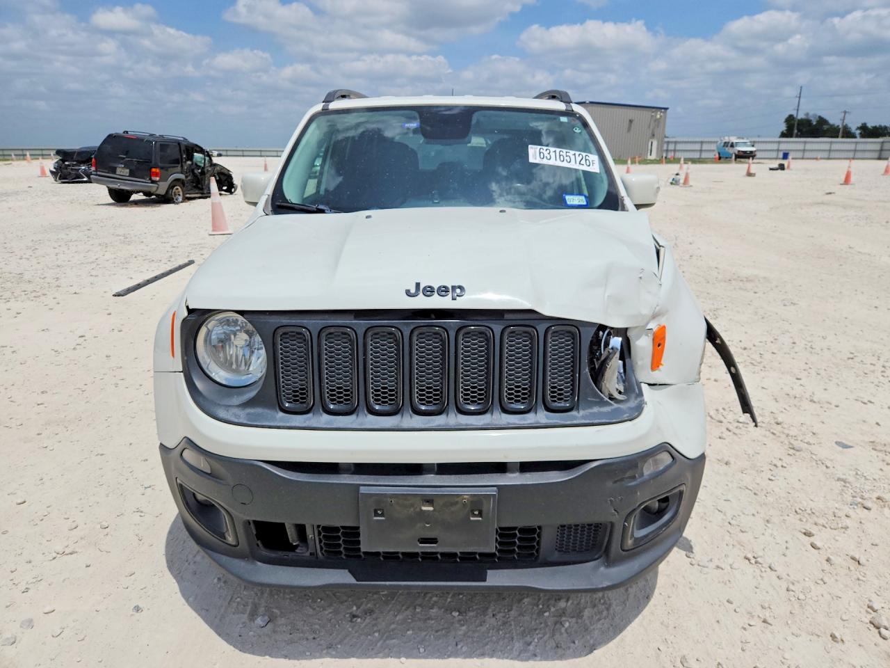 2017 Jeep Renegade Latitude Белый vin: ZACCJABB4HPG15722