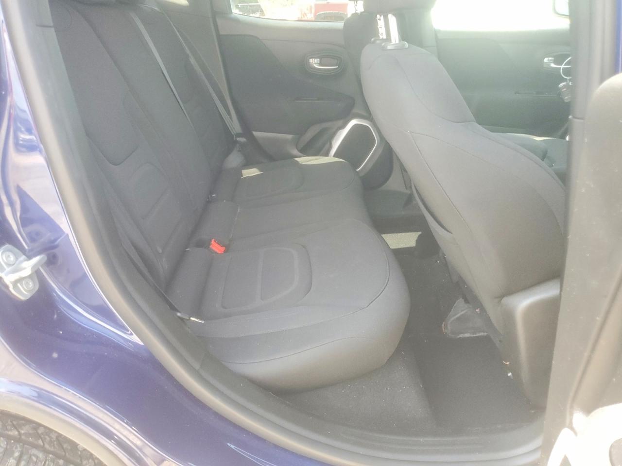 2018 Jeep Renegade Latitude Blue vin: ZACCJABB4JPH89411