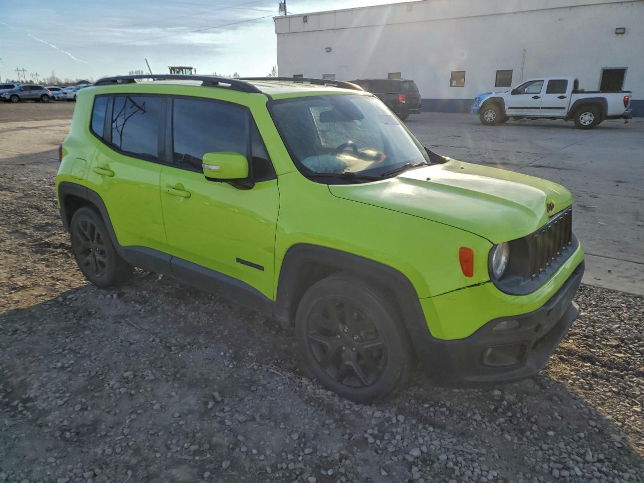2017 Jeep Renegade Latitude Зеленый vin: ZACCJABB5HPF75652