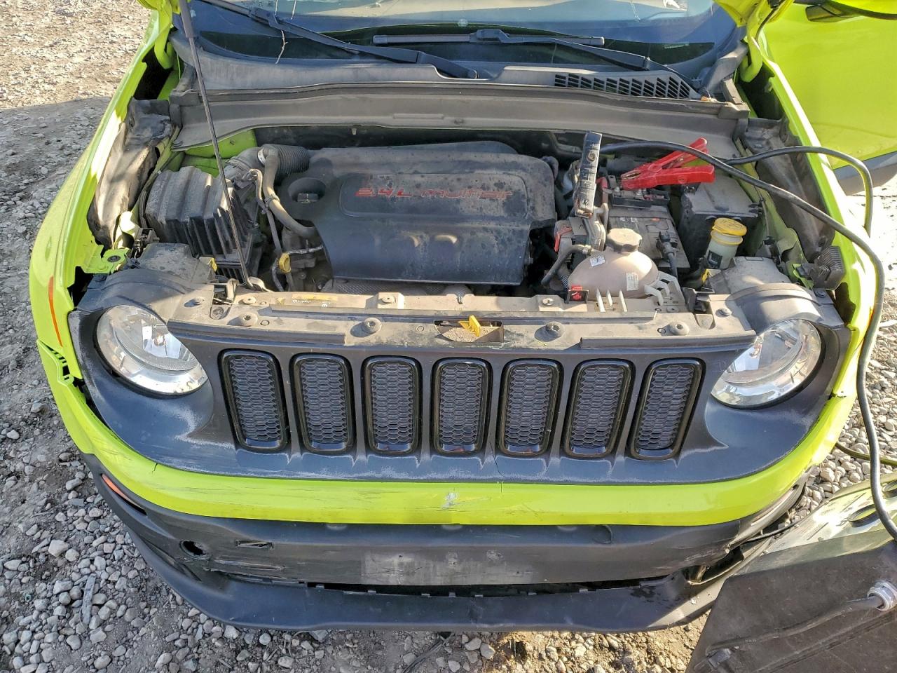 2017 Jeep Renegade Latitude Зеленый vin: ZACCJABB5HPF75652