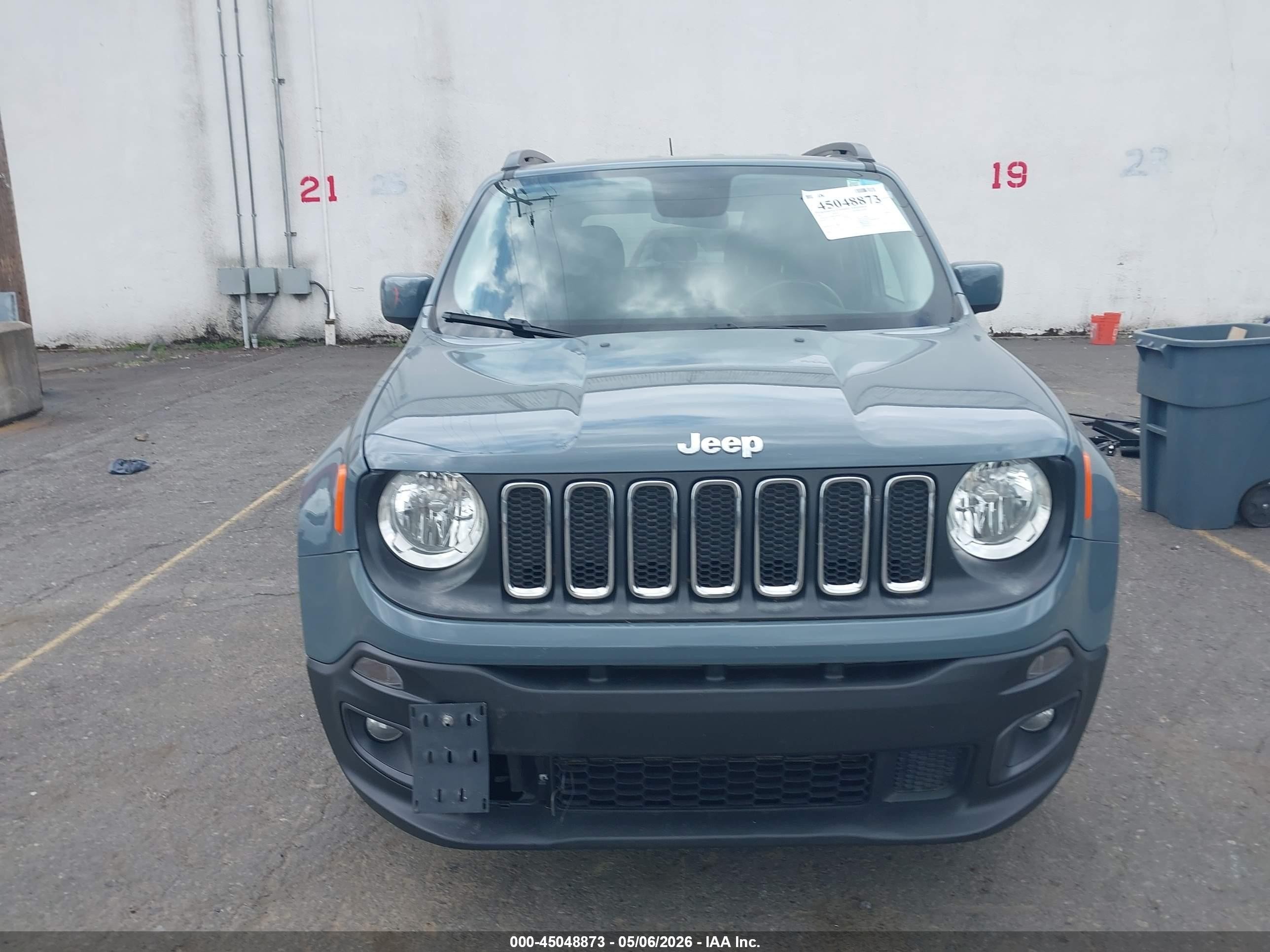 2017 Jeep Renegade Latitude Fwd Gray vin: ZACCJABB5HPG23313