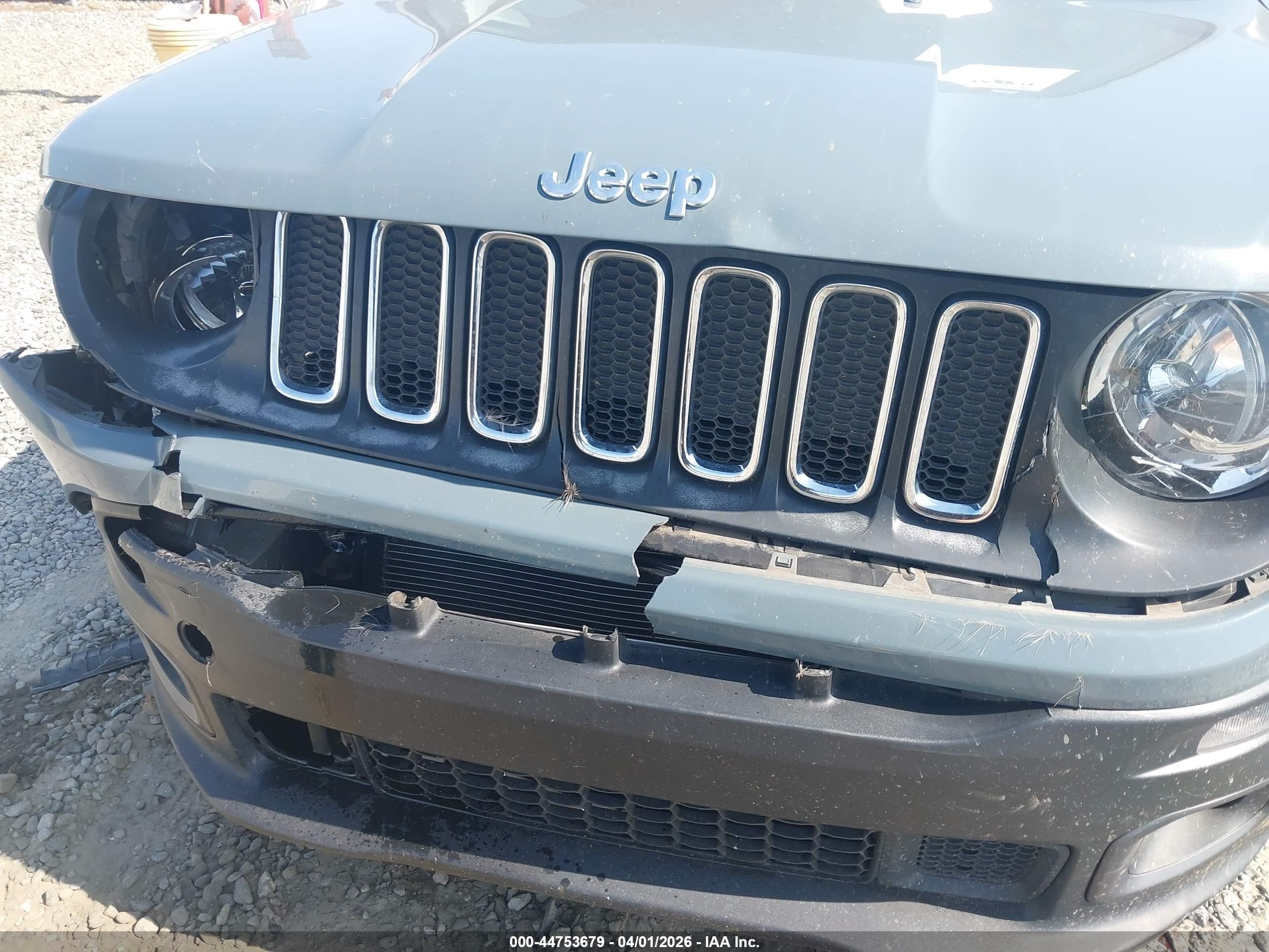 2018 Jeep Renegade Latitude Fwd Light Blue vin: ZACCJABB5JPH82032