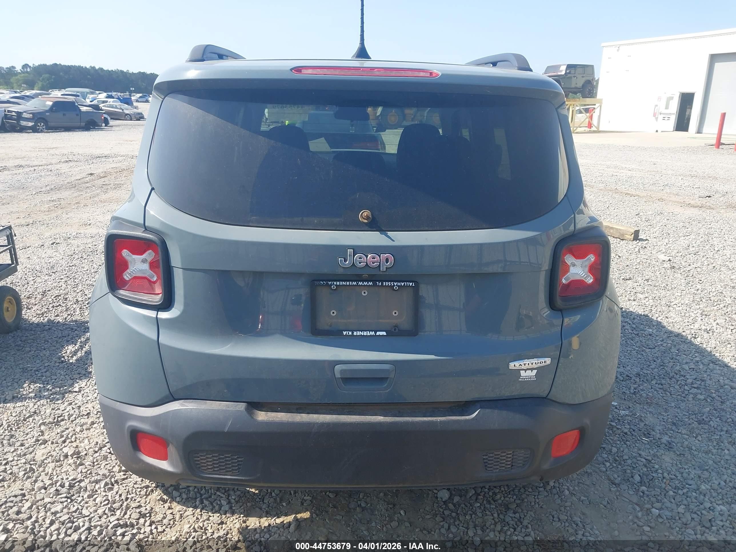 2018 Jeep Renegade Latitude Fwd Light Blue vin: ZACCJABB5JPH82032