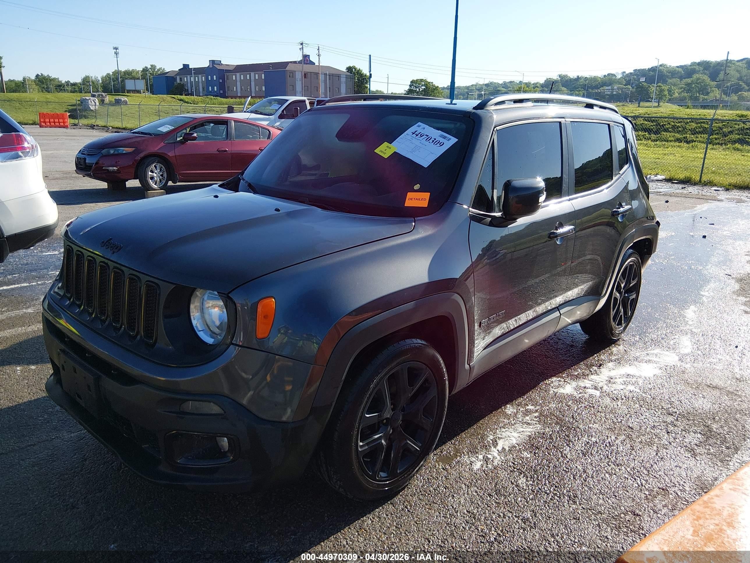 2018 Jeep Renegade Altitude Fwd Gray vin: ZACCJABB5JPH82158